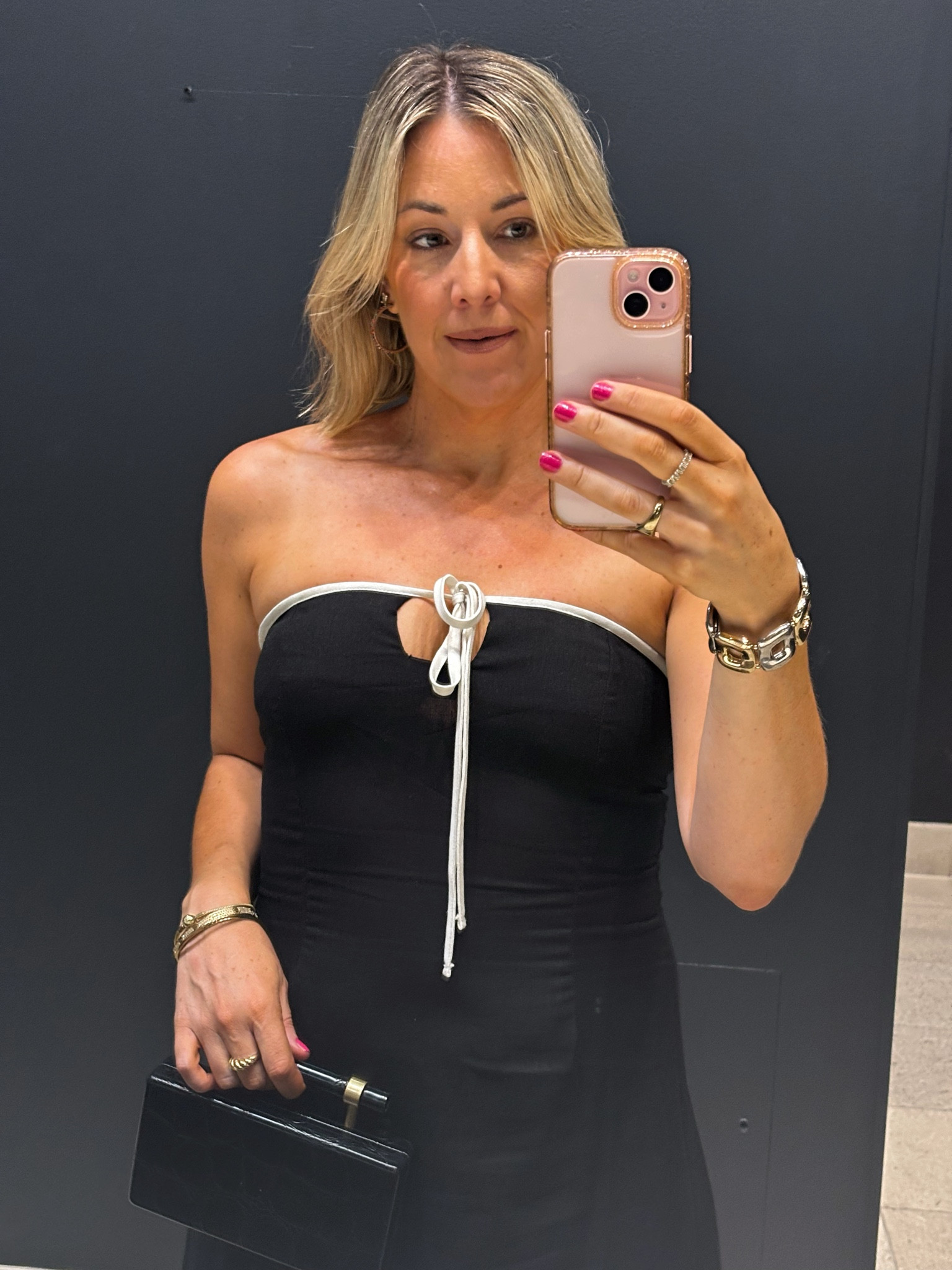 Cutest Showpo Dress 🤍🖤

#LTKsummer #LTKaustralia #LTKstyletip