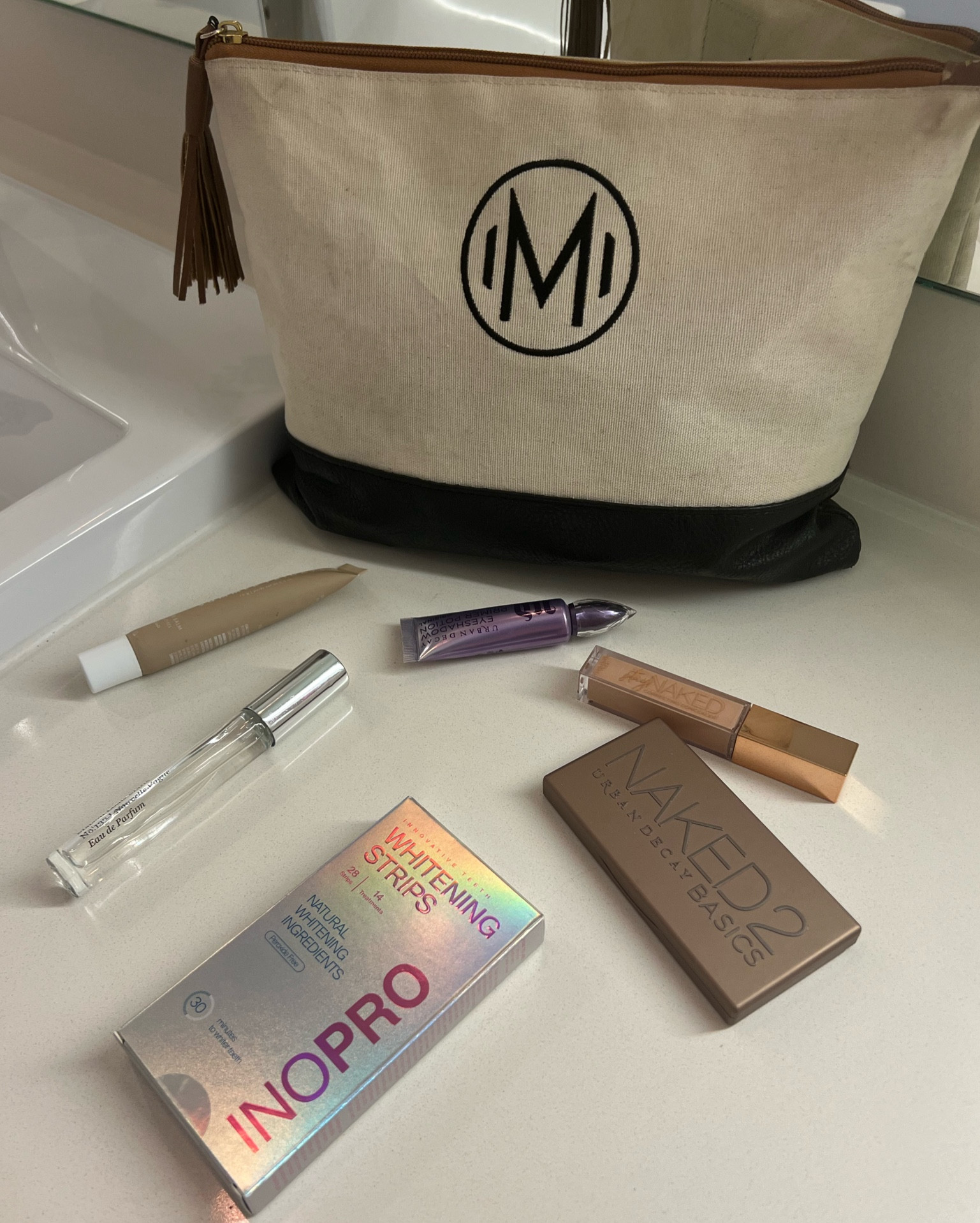 What’s in your travel bag?

#LTKBeauty #LTKTravel #LTKFallSale