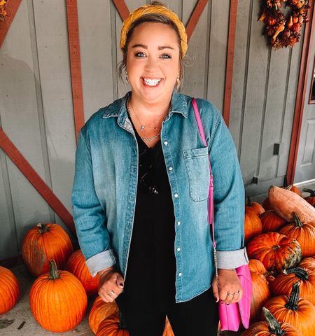 All the Fall feels this weekend! Love this denim button down! I went up a size so I could wear it more like a light jacket and it’s perfect! Also can’t go wrong with a pop of pink! #targetstyle #target #fallstyle 

#LTKsalealert #LTKunder50 #LTKSeasonal