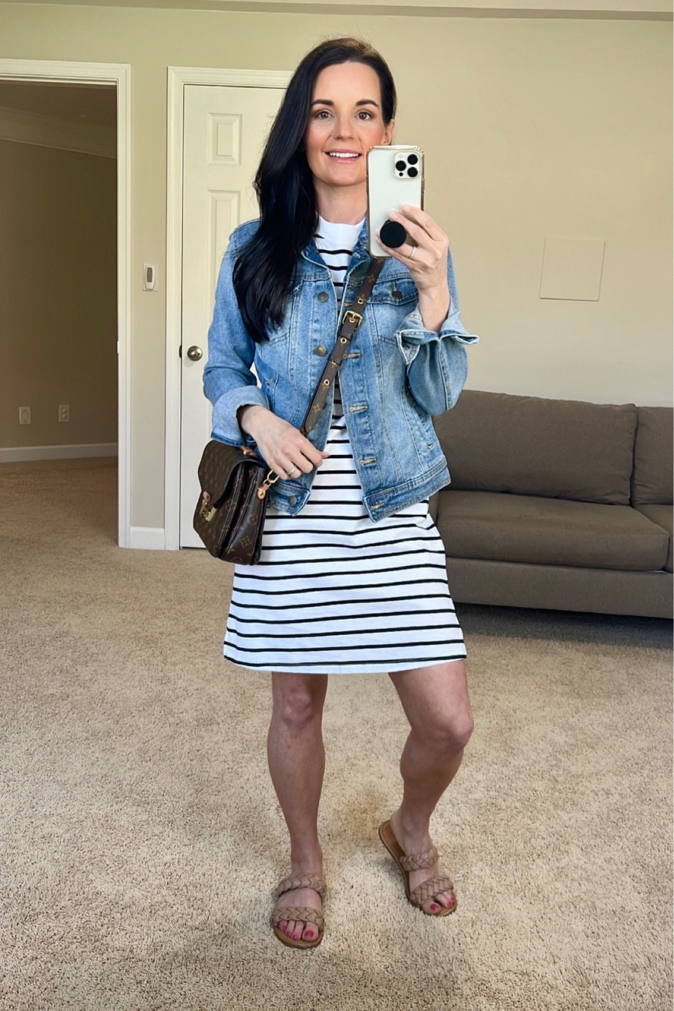 Old Navy Finds 👏🏼 35% OFF your order. Everything fits TTS and linked in my bio. 
.
#oldnavy #oldnavystyle #affordablefashion #casualstyle #casualoutfit #summerstyle #dresses #outfitinspo #outfitideas #outfits 