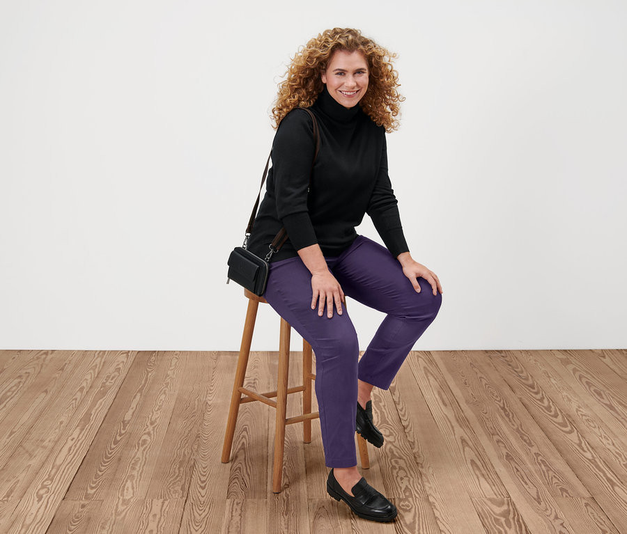 Feinstrick-Rollkragenpullover, schwarz bei Tchibo kaufen | 210474 | Tchibo (DE)