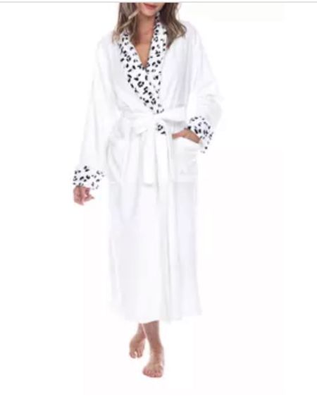 Best Robe 

#LTKstyletip #LTKfindsunder100 #LTKfamily