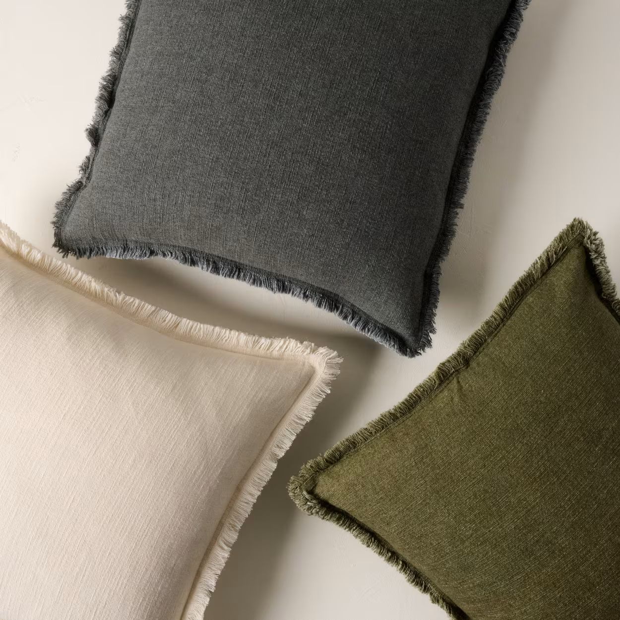 Sydney Heathered Pillow | Magnolia