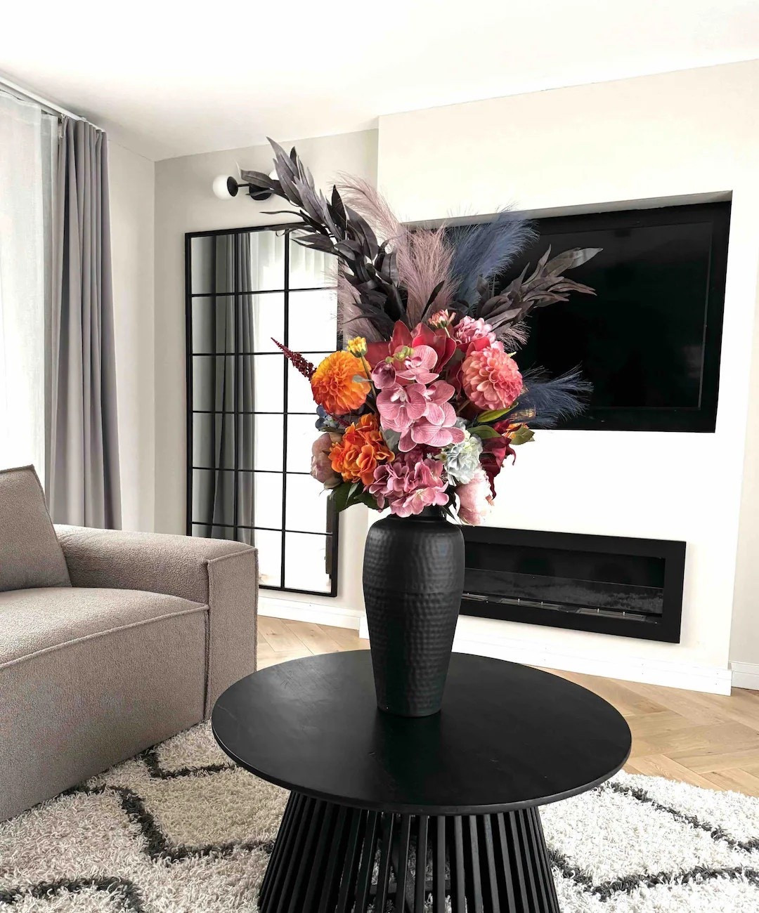If your home is craving color, this one’s a showstopper 🌈✨ The BRONTE Large Colourful Faux Flower Arrangement by KissMyPampas is an extra-large statement piece designed to break away from neutrals and bring bold personality into your space. With vibrant, high-quality faux blooms and towering stems reaching approximately 110 cm, it’s perfectly paired with the substantial vase (41 × 20 × 20 cm) for instant impact in entryways, living rooms, or open-concept spaces. Zero maintenance, maximum wow.

#LTKhome #LTKdecor #StatementDecor #ColorfulHome #FauxFlowers #BoldInteriors #EtsyFinds #HomeInspo

#LTKSeasonal #LTKHome #LTKWedding