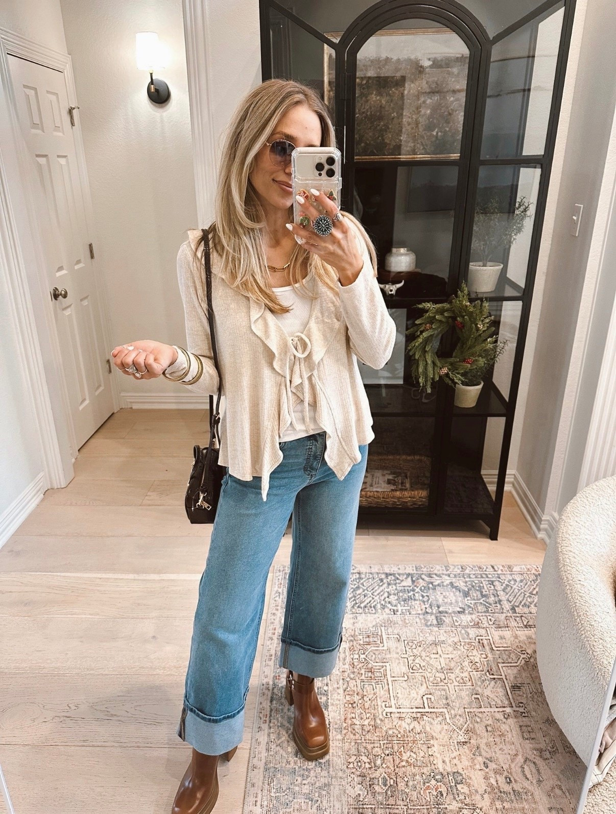 🤍 This cardigan & pants are from Walmart— they both look designer for wayyyy less. 
🙌🏼✨ 

#LTKootd #LTKdayinmylife #LTKgrwm