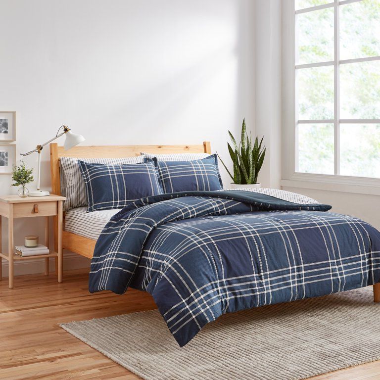 Gap Home Tonal Plaid Flannel Organic Cotton Comforter Set, Full/Queen, Navy, 3-Pieces | Walmart (US)