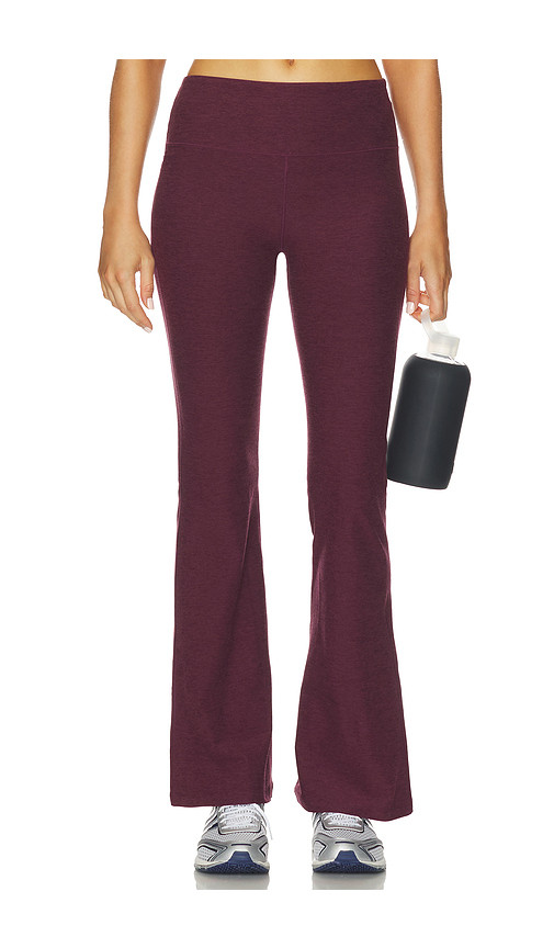 Beyond Yoga Spacedye Midrise Bootcut Pant in Midnight Burgundy Heather. Size S | Revolve Clothing (Global)