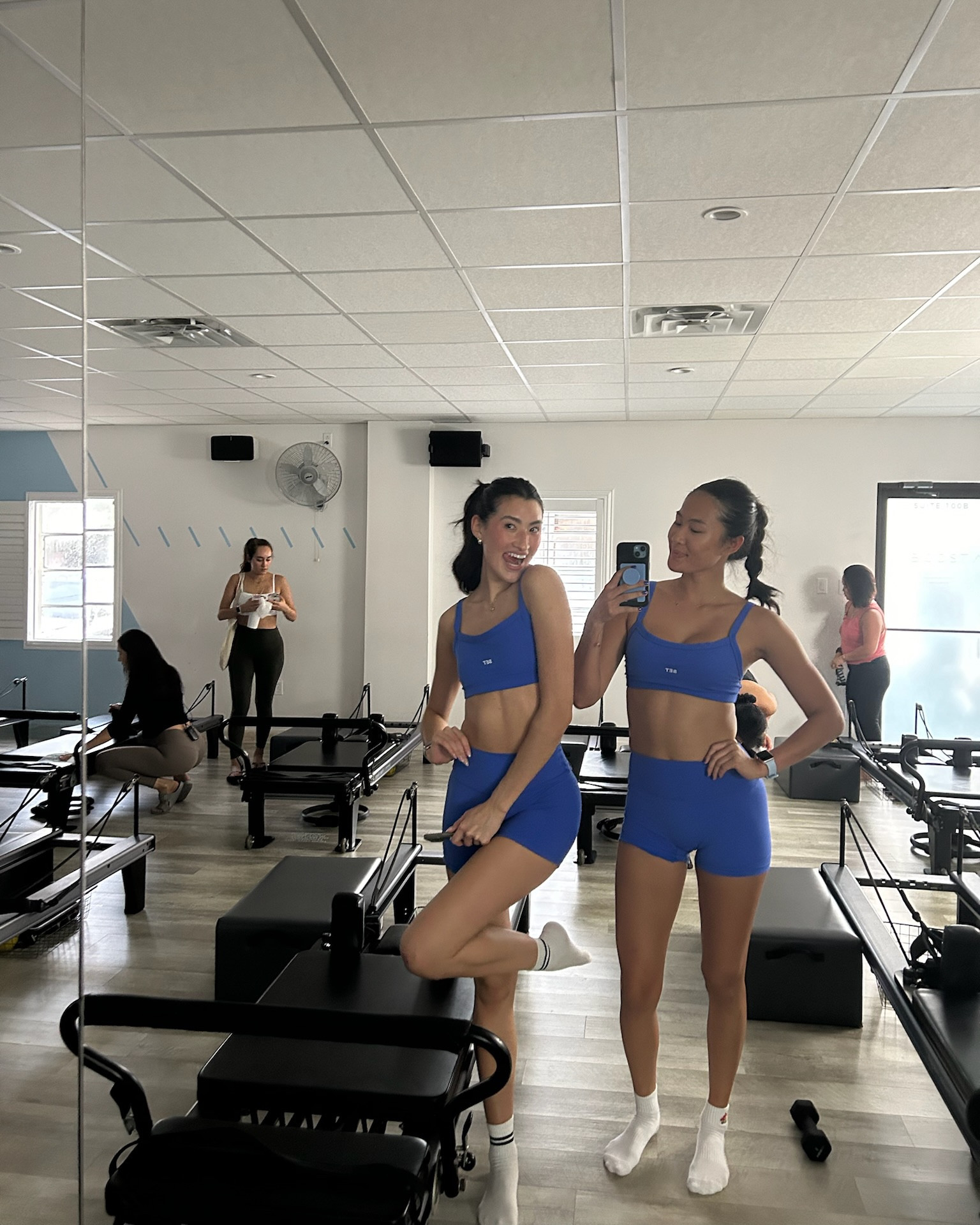 WORKOUT SET ESSENTIALS!!!! My most worn and honestly, most flattering #workoutset #workout #setactive #amazonfinds

#LTKFindsUnder100 #LTKGiftGuide #LTKStyleTip