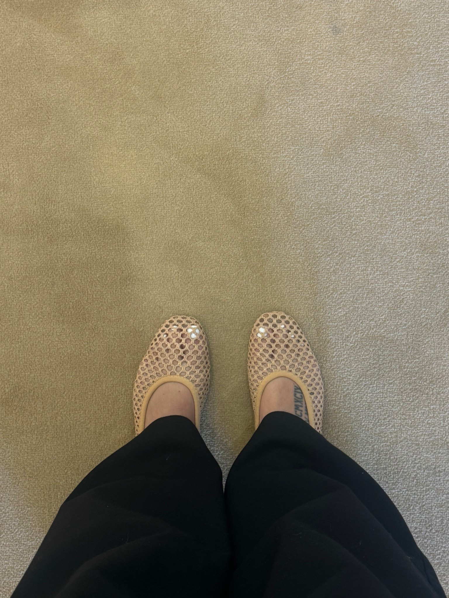 my fave summer flats 🌾💛 #hm #summer #summershoes #flats #raffiaflats