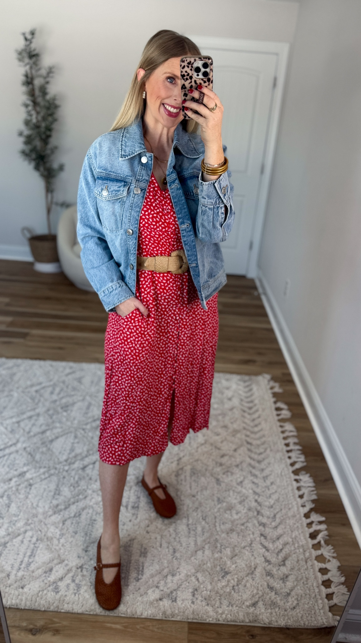 Daily try on, Walmart outfit, Walmart fashion, Walmart try on, time and tru, midi dress, jean jacket 

Small in both 

#LTKootd #LTKWorkwear