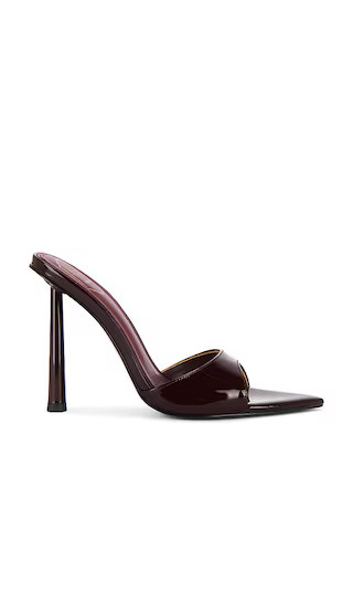 Unfavorite  x REVOLVE Gerona Sandal in Oxblood

              
    
        
        
           ... | Revolve Clothing (Global)