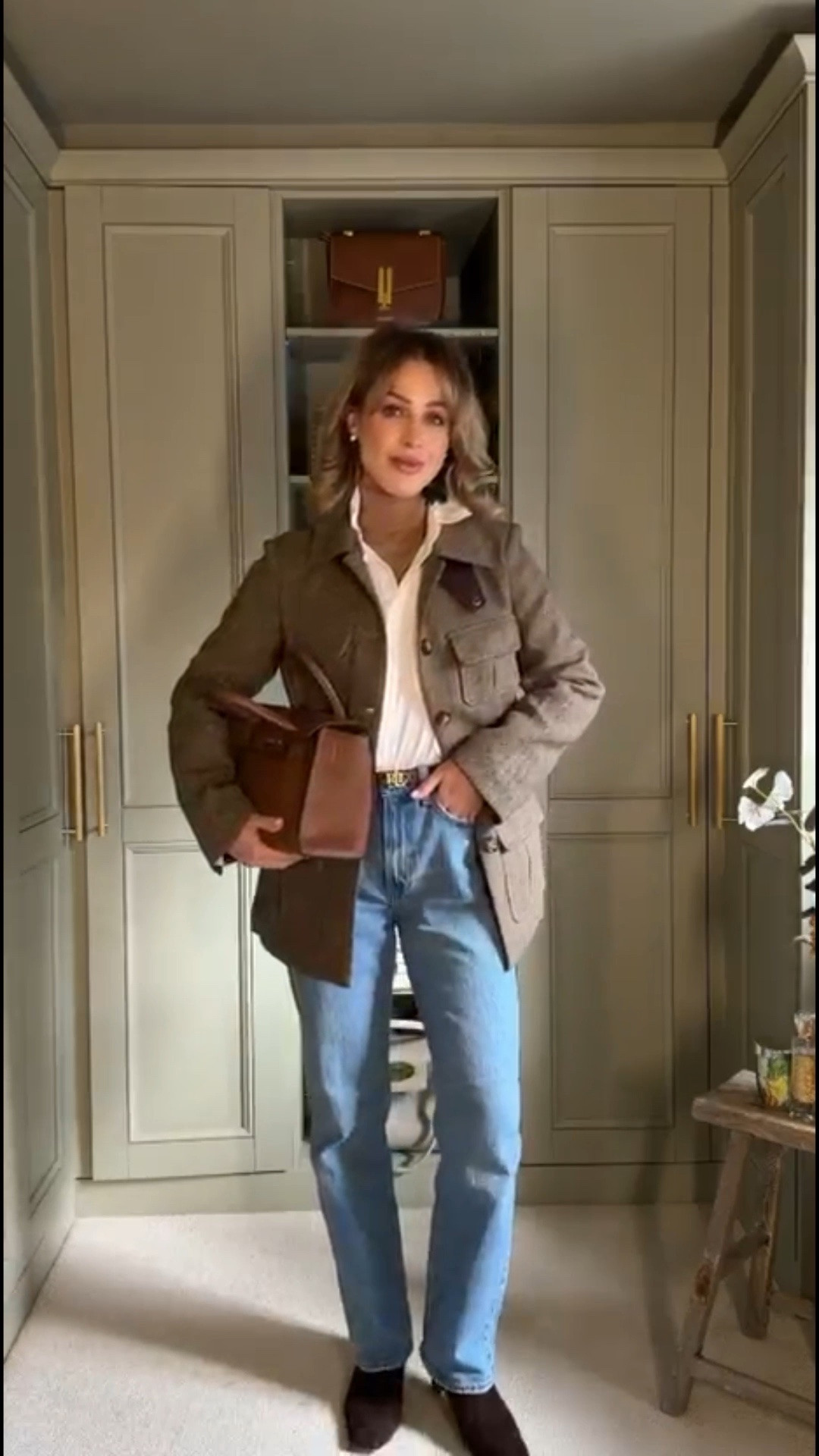 My outfit formula for a Ralph Laurent Inspired Look 🤎

Transitional Style, Transitional Fashion, Jeans, Check Jacket, White Shirt, Winter to Spring, Suede Boots, Classic Chic Style 

#LTKspring #LTKwinter #LTKuk