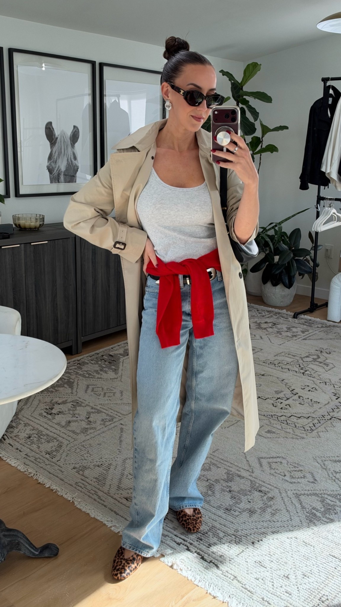 Easy fall errand outfit 🍂 

A classic trench over a grey tank and light-wash straight jeans, leopard ballet flats, and a red sweater tied at the waist for a pop of color. Casual, comfy, and polished. Shop the look below!

Tank: M
Belt: M
Denim: 27
Coat: M

#LTKstyletip #LTKSeasonal #LTKshoecrush #LTKfindsunder100 #LTKfamily

#LTKootd #LTKgrwm #LTKSeasonal