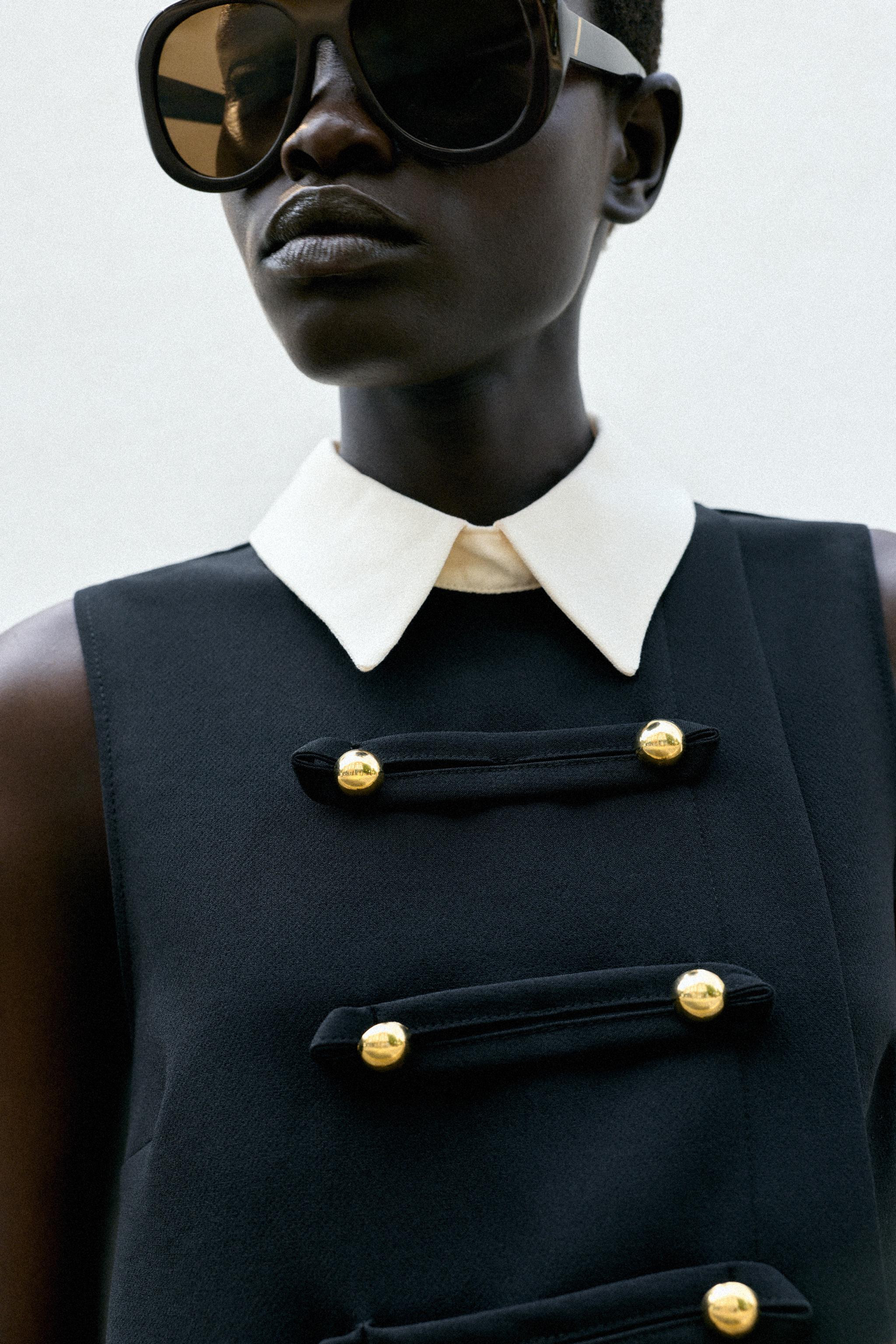 SHORT FROG FASTENING DRESS | Zara UK