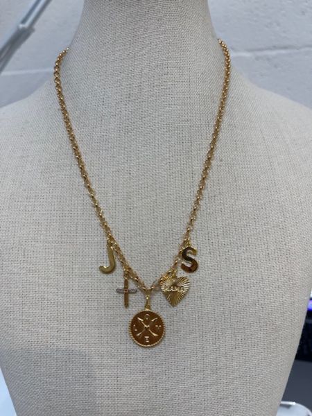 Charm necklace

#LTKGiftGuide #LTKSeasonal