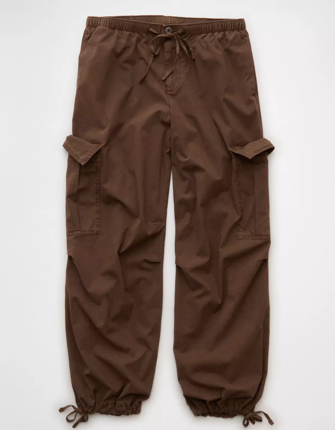 AE Low-Rise Cargo Parachute Pant | American Eagle Outfitters (US & CA)