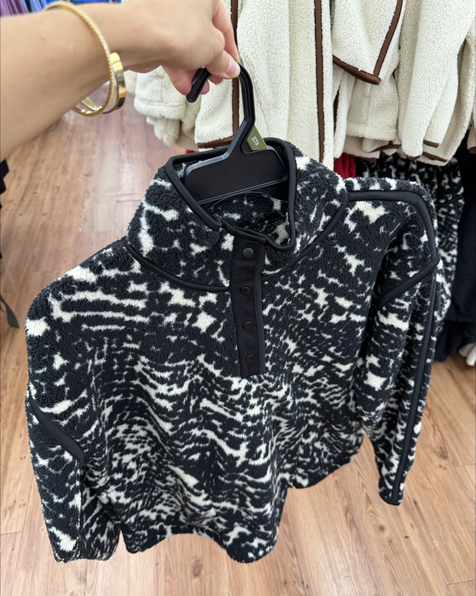 Plus size and loving the print!! Had to try this on because the print was so cute! I’m wearing a 0x. 

#LTKStyleTip #LTKFindsUnder50 #LTKPlusSize