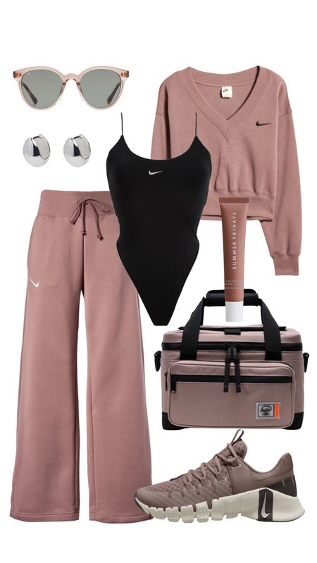 Sports Mom Outfit - Athletic Wear - Fitness  #LTKstyletip

#LTKSeasonal #LTKActive