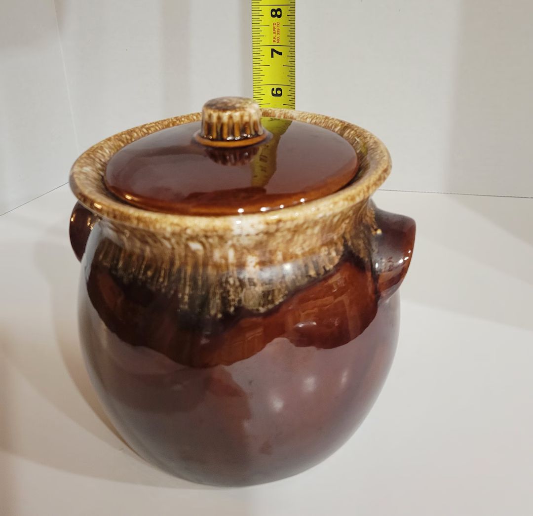 Bean pot, vintage Bean pot, Pottery Bean pot, vintage pottery, Hull pottery Bean pot, brown Bean ... | Etsy (US)