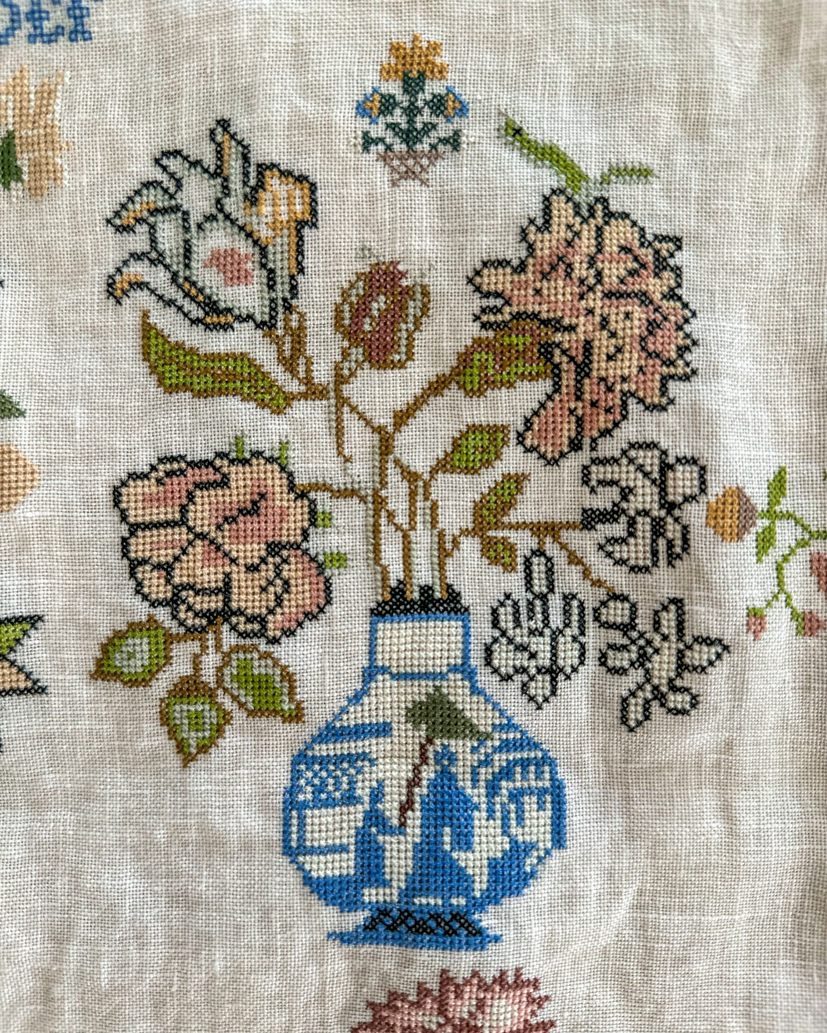 .
Pattern: Ida Dorothea Lamberts 1806 @riesgigi 
Floss- DMC stitching one over two 
Linen- Weeks Dye Works 36 count beige 
.
Happy stitching my friends- xx 🫶🏻
.
.
.
.
#stitching #stitchingwithfriends #gigir #samplerlove #samplerseptember2022 #baptoschoolsal #dmcembroidery #dmcthreads #flosstube #culpeperva #crafting #quilter #weeksdyeworks #antiquesampler #createdtocreate #cottagecore #samplerseptembersoiree #samplerstitcher #dmcthreads #dmcfloss #weeksdyeworks

#LTKSeasonal #LTKHome #LTKHoliday