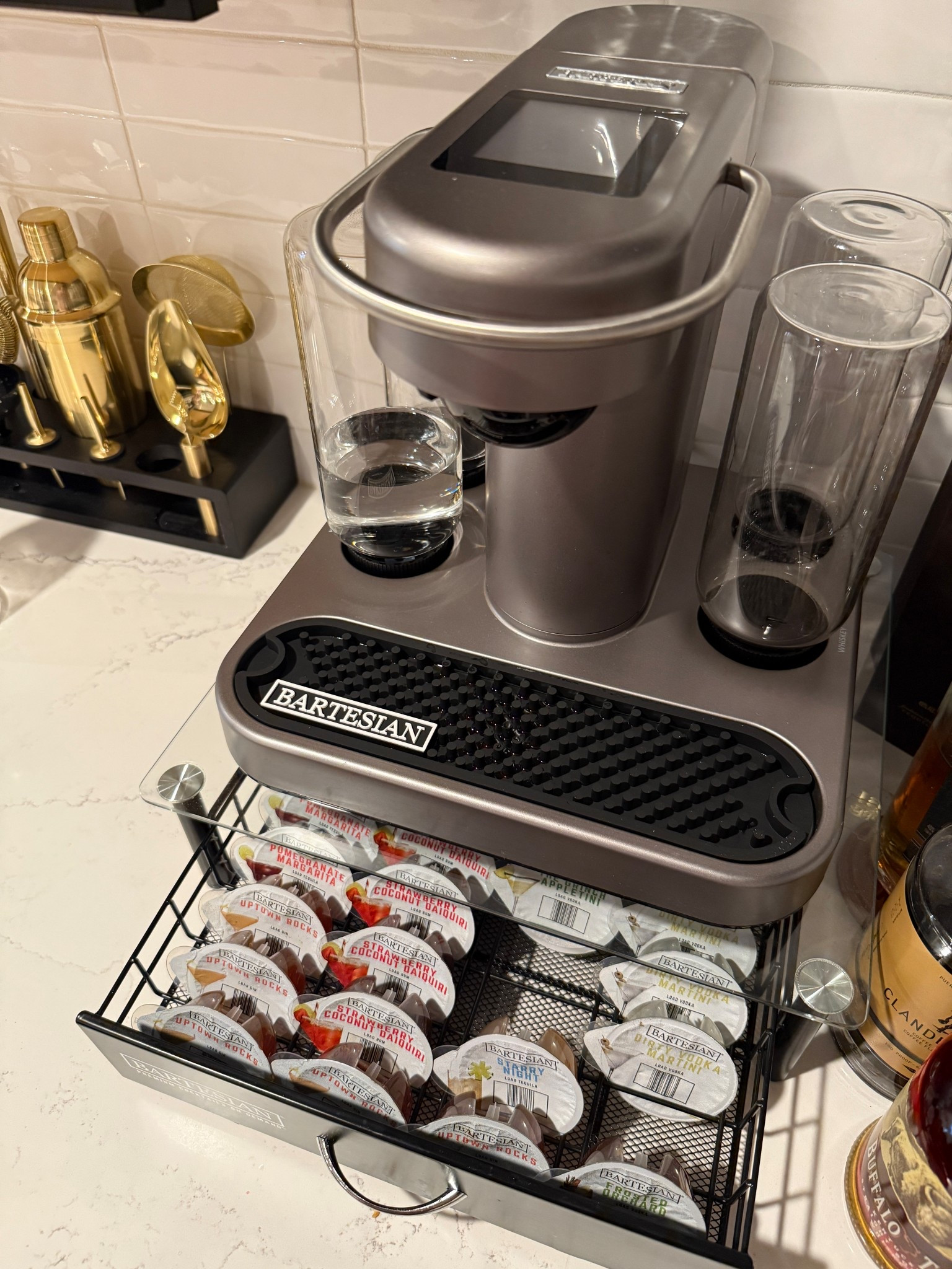 Just grabbed my parents the Duet Cocktail Mixer! They love it and we are obsessed with our Professional! @Bartesian 

#LTKHome #LTKfoodie