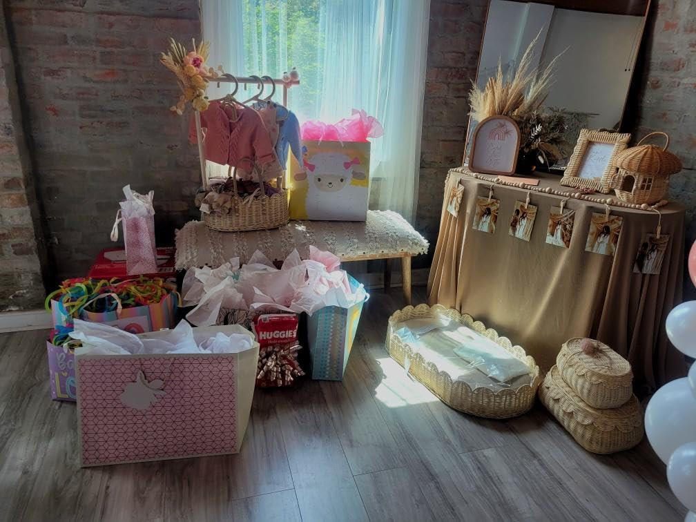 Baby Diaper Caddy Organizer - Artisan-Crafted Scalloped Rattan Basket - Luxurious Diaper Caddy Ba... | Amazon (US)