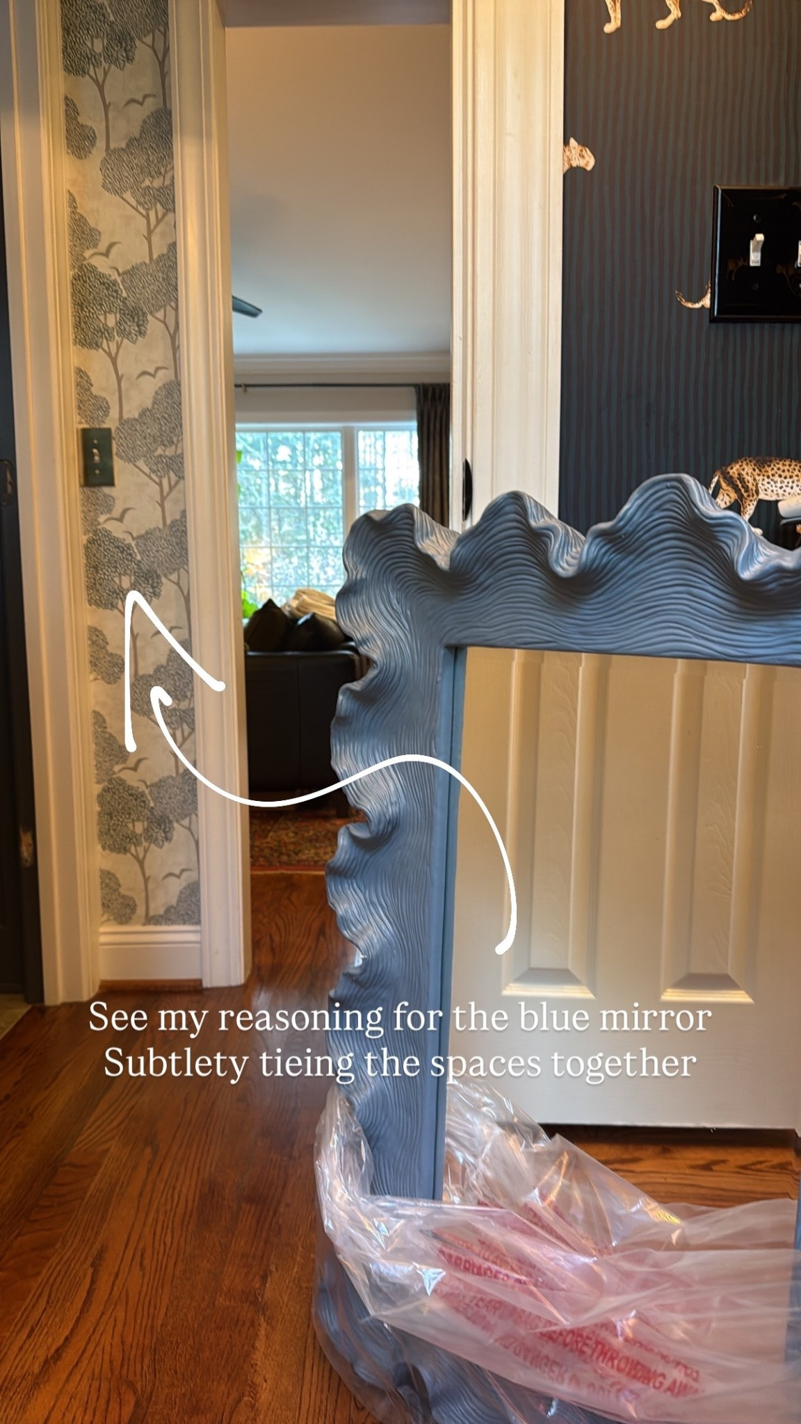 See my reasoning for the blue mirror 
Subtlety tieing the spaces together