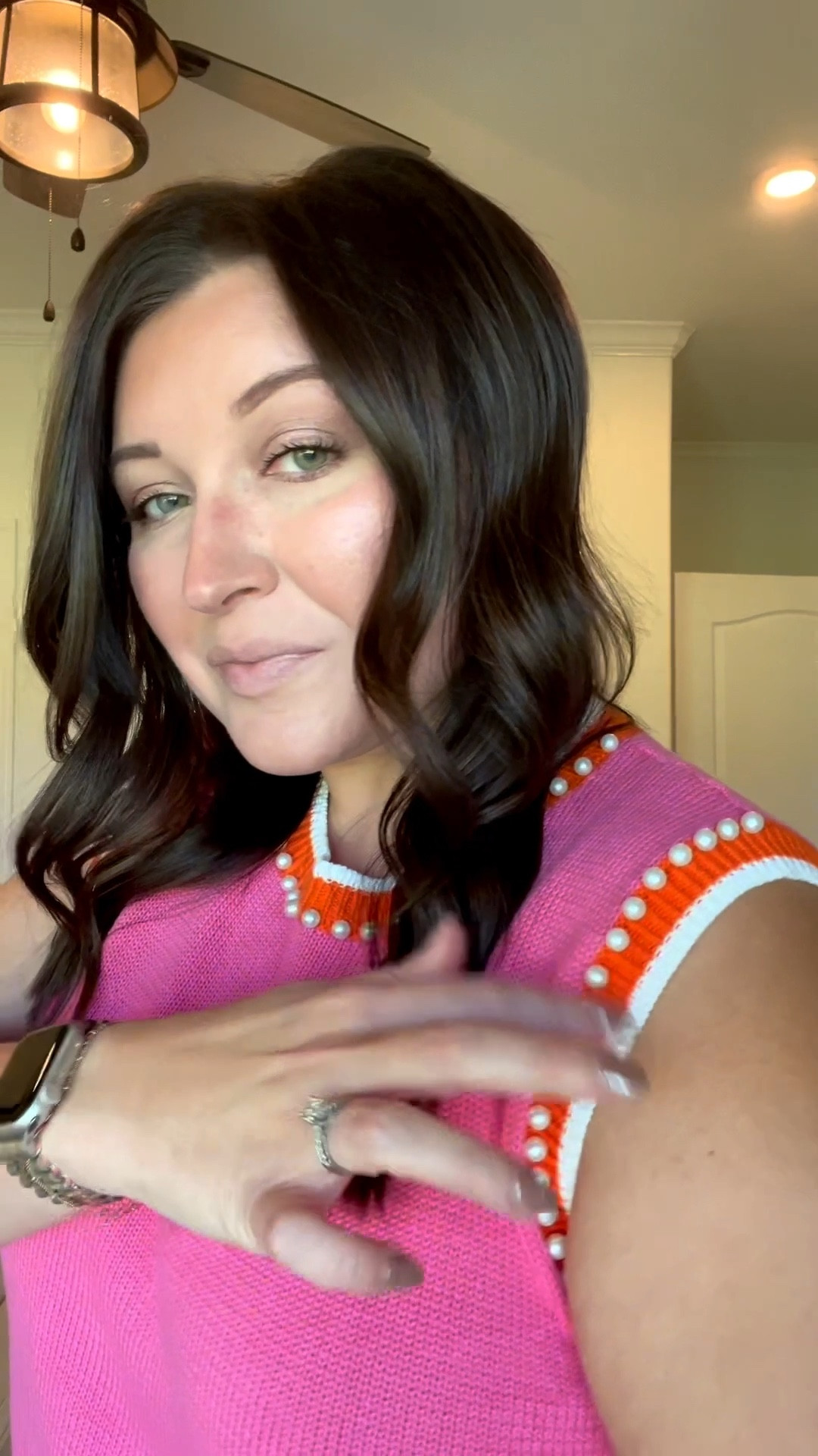 Orange and pink are staples for me and this light weight sweater material top is so cute for the transition from summer to fall! 🧡🩷

#fallfashion #midsizefashion #midsizestyle #denim 

#LTKMidsize #LTKSeasonal #LTKFindsUnder50