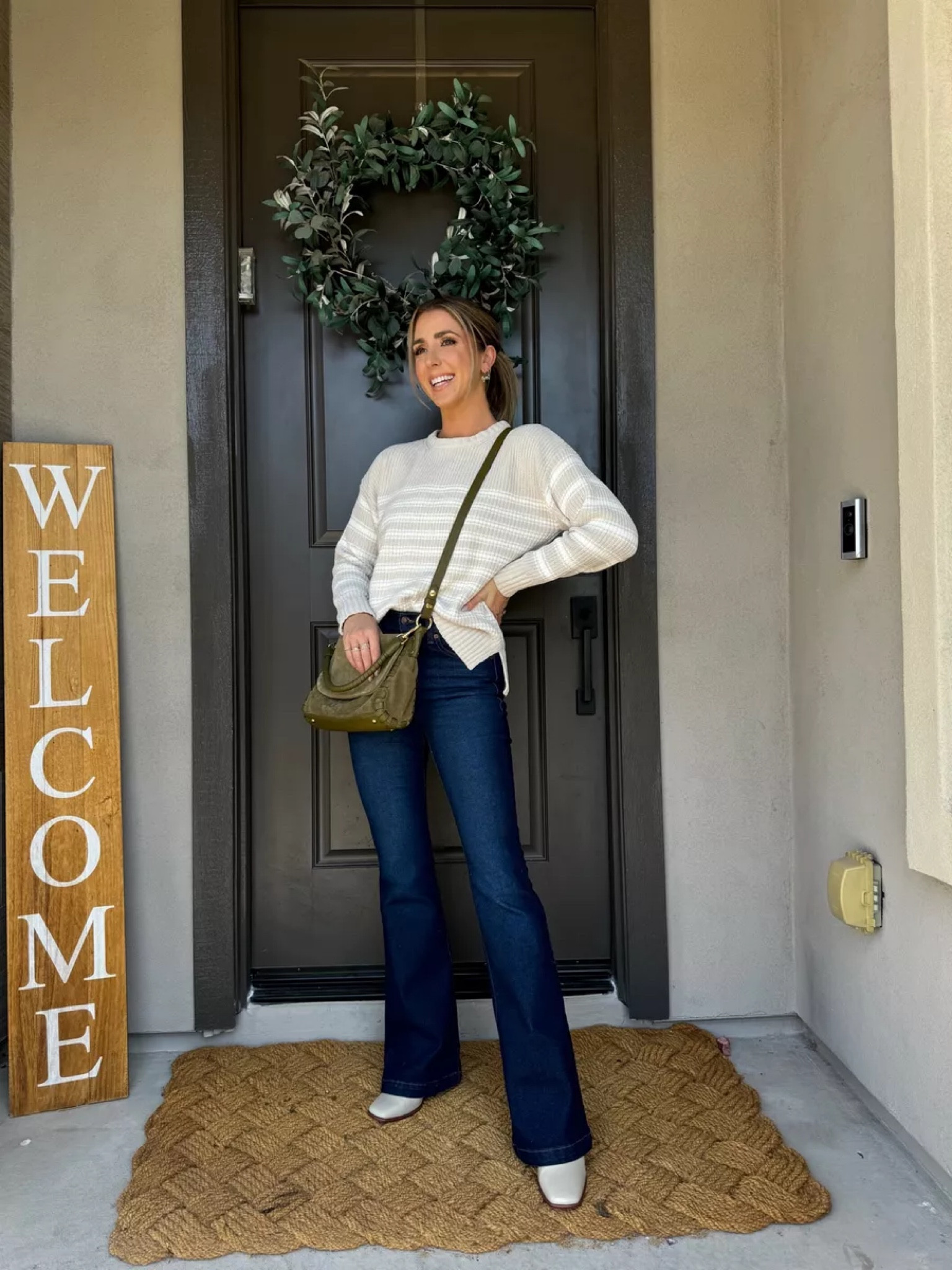 Affordable fall outfit from Walmart. The flare jeans are a great fit and super affordable. The sweater is soft and easy to style, both run TTS! 

Fall Outfit
Women’s Jeans
Sweaterrs

#LTKFindsUnder50 #LTKStyleTip #LTKShoeCrush