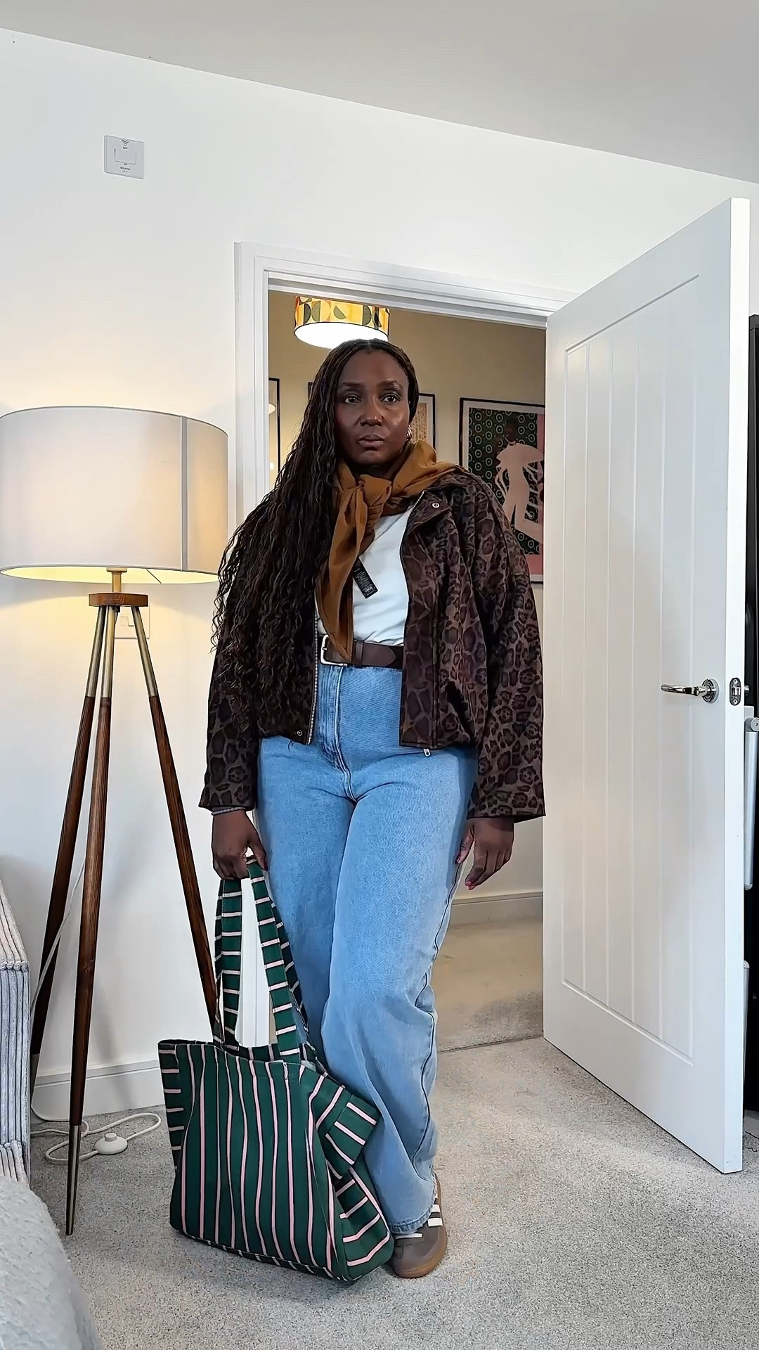 Casual outfit styling Happy Sunday my lovelies just a little casual outfit for running errands on this lovely afternoon.  Comment link for outfit details. 

#size16style #midsizestyleinspo #curvychic #casualchicstyle #casualoutfitideas

#LTKplussize #LTKmidsize #LTKcurves