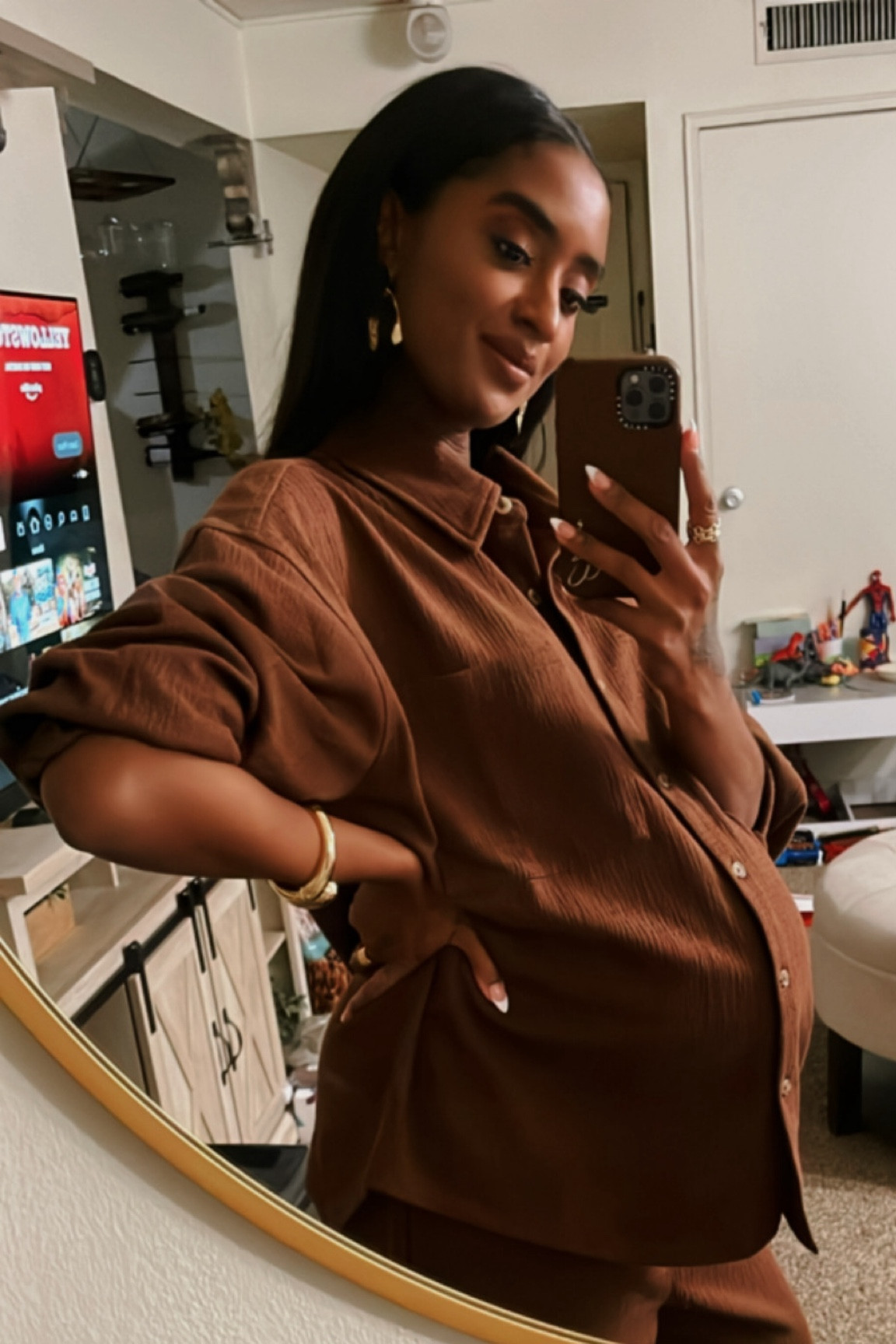 at 9 months pregnant, only sets and sweatsuits for me 😌🤰🏾 #maternity style

#LTKBump #LTKStyleTip