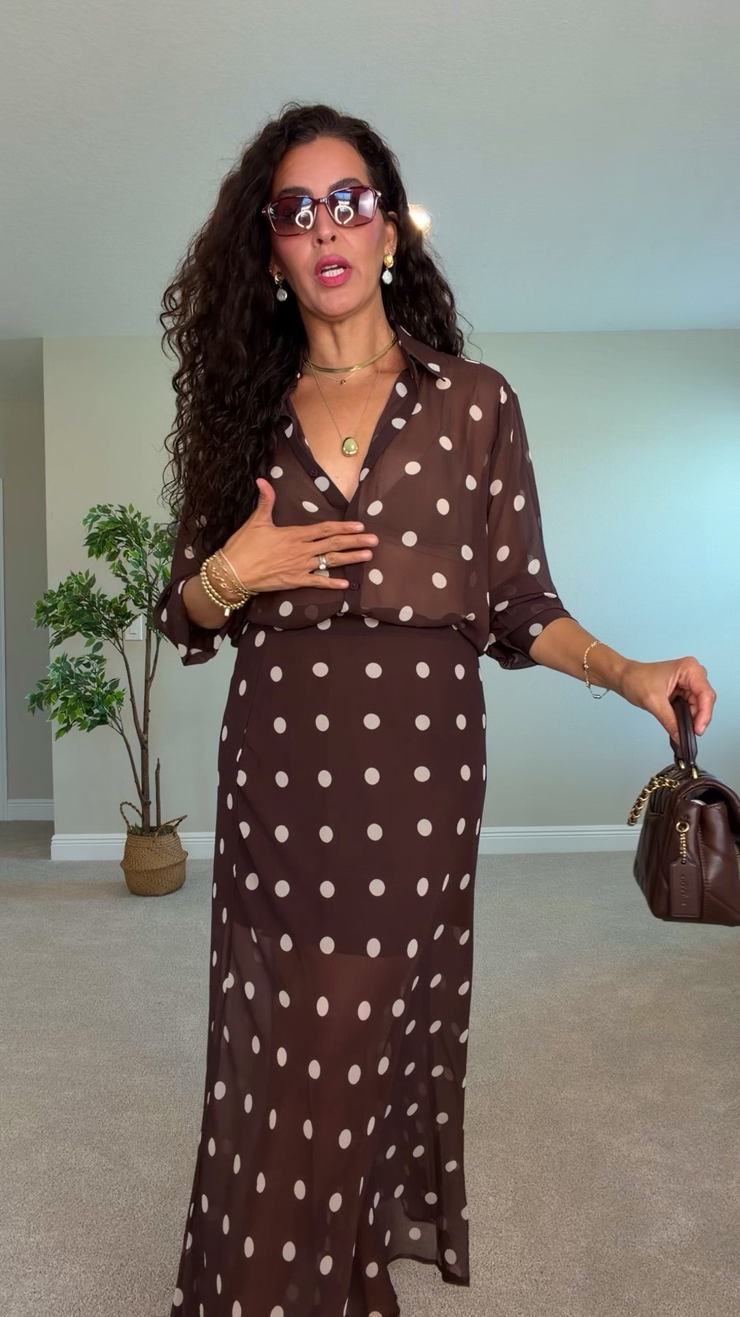 35% off code DORANELLYS35 through 7/31. I’m 5’7”, 130 pounds. Size M in button down and skirt. Size 6 in shorts.
Size S in top and dress.
@VICI @lagence @SOJOS VISION

#LTKootd #LTKU #LTKSaleAlert