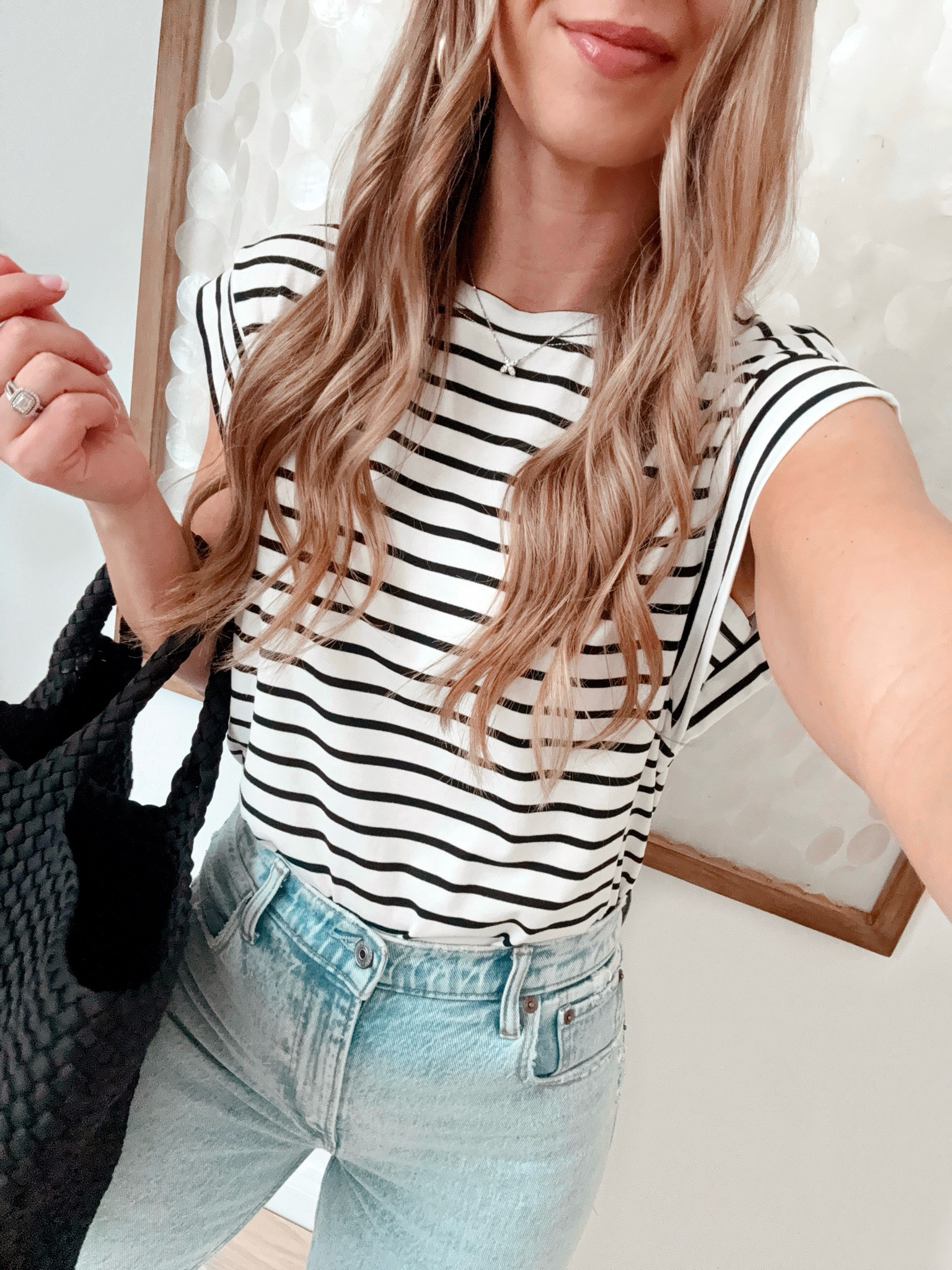The best fitting Amazon striped tee (size  small) 🩷

Amazon Fashion, basics, striped tee, casual outfits, capsule wardrobe, travel 

#LTKtravel #LTKsalealert #LTKfindsunder100