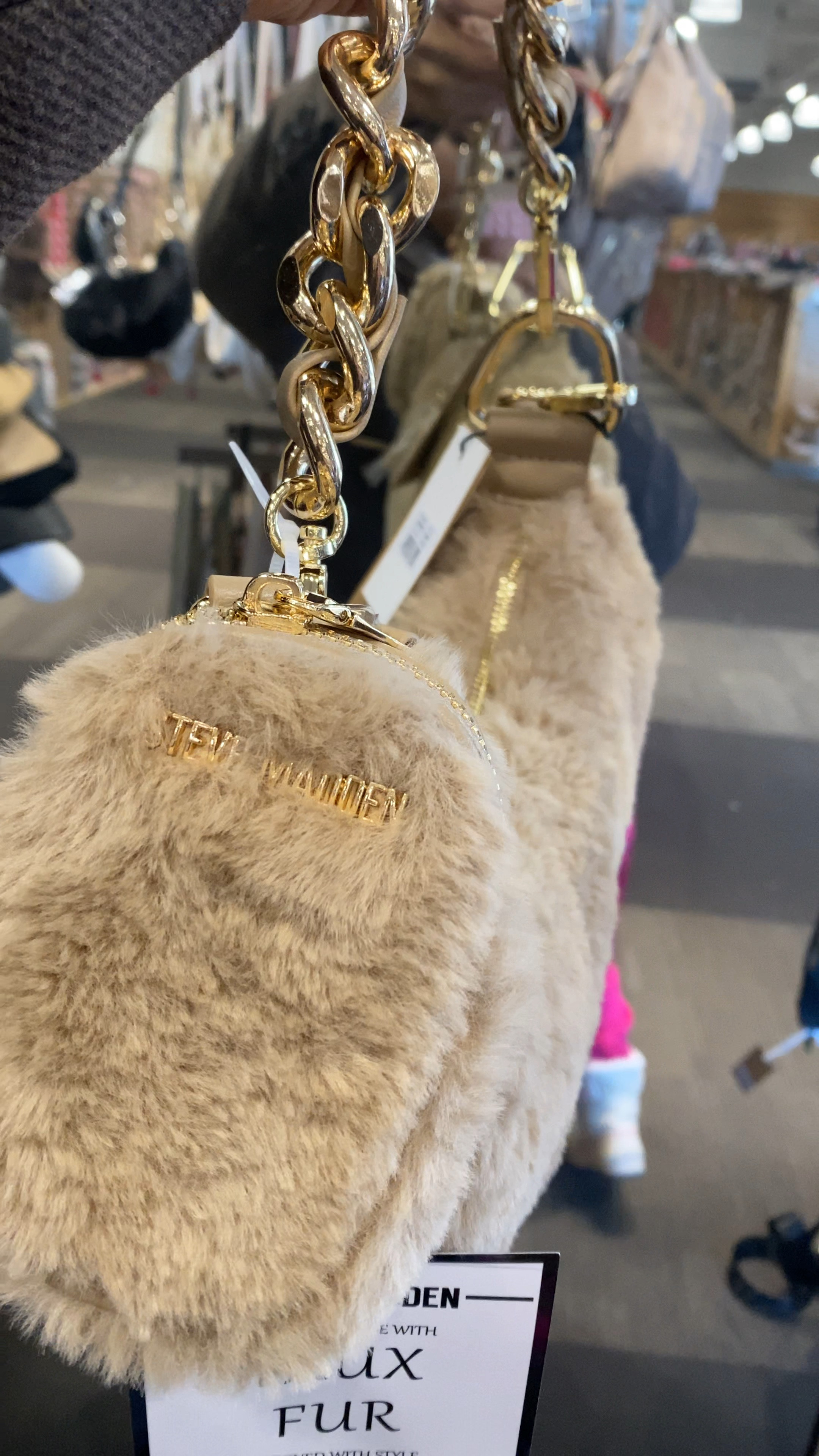 Steve Madden/ 50% off/ bags/fall winter bags/ gifts for her/

#LTKFindsUnder50 #LTKGiftGuide #LTKCyberWeek