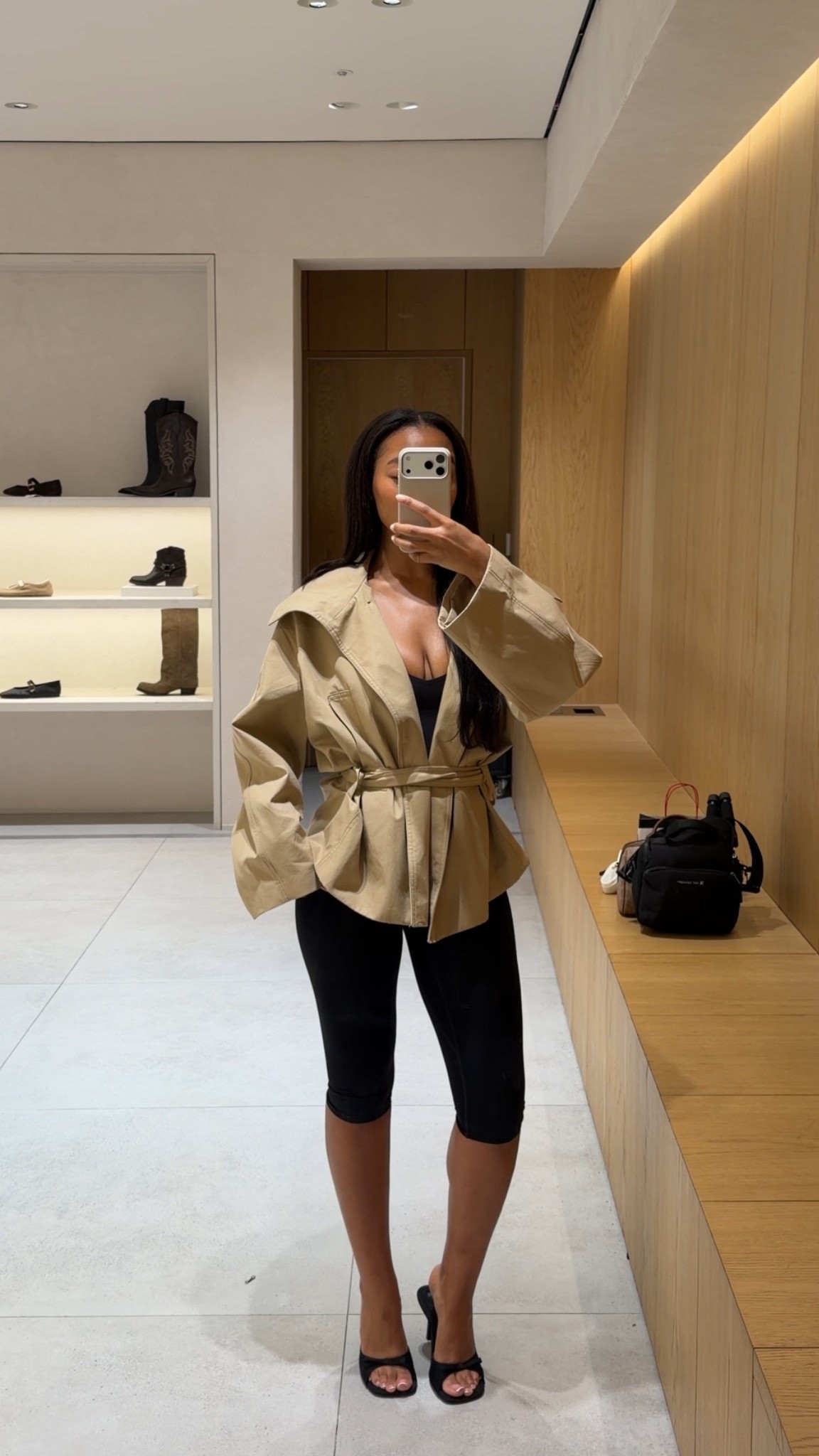 Capri, cropped trench outfit, Zara Jacket REF: 0/5063/789/708/10

#LTKstyletip #LTKspring #LTKsummer