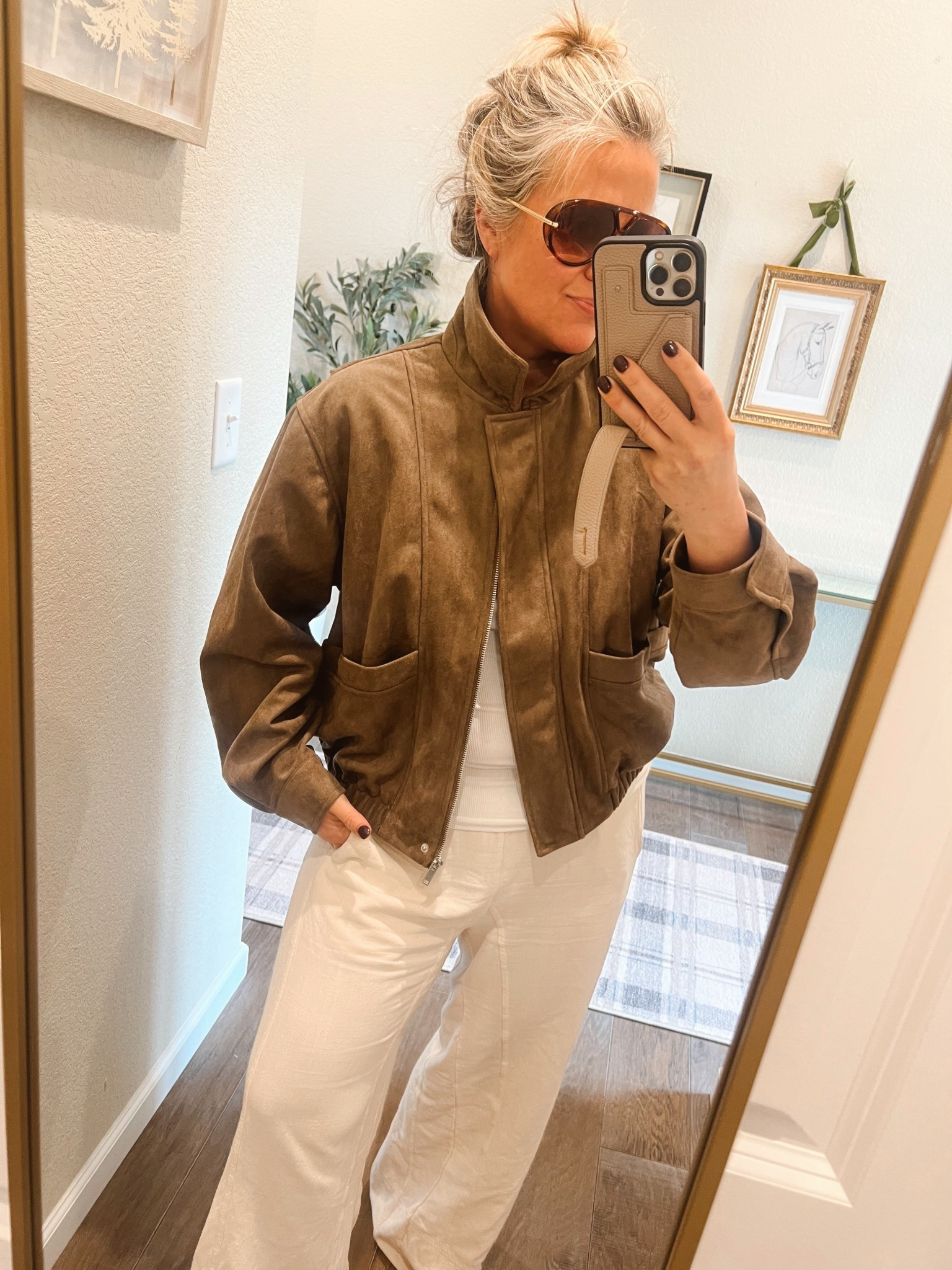  ✨Tap the bell, save and ❤️ for over 40 fashion, midlife style, midsize fashion and luxury looks for less. 

Some of my favorite fines this week are these H&M spring jackets, look just a chic Zara, but for half the price

👑"Helping you look good, feel good!" - Lindsey Denver

Spring looks, Midlife style for real women who want to feel confident again. Over 40 fashion and over 50 style that works with changing bodies, perimenopause shifts, and real life. Think midsize fashion, Gen X style and up, body confidence, and mom outfits that feel polished, comfortable, and elevated...because style over 45 and over 50 should feel effortless, not stressful. 


Follow my LTK @Over40andmidlife on the @shop.LTK app to view this post and get my exclusive app-only content!

#liketkit 
@shop.ltk
https://liketk.it/5THyI

Follow my LTK @Over40andmidlife on the @shop.LTK app to view this post and get my exclusive app-only content!

#liketkit 
@shop.ltk
https://liketk.it/5THB9

#LTKmomlife #LTKSeasonal #LTKOver40