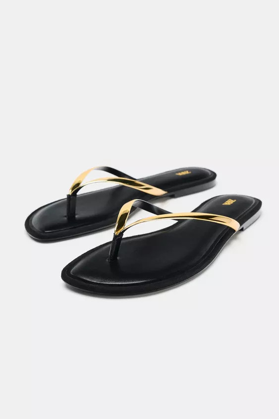 FLAT SANDALS WITH METAL DETAIL | Zara UK