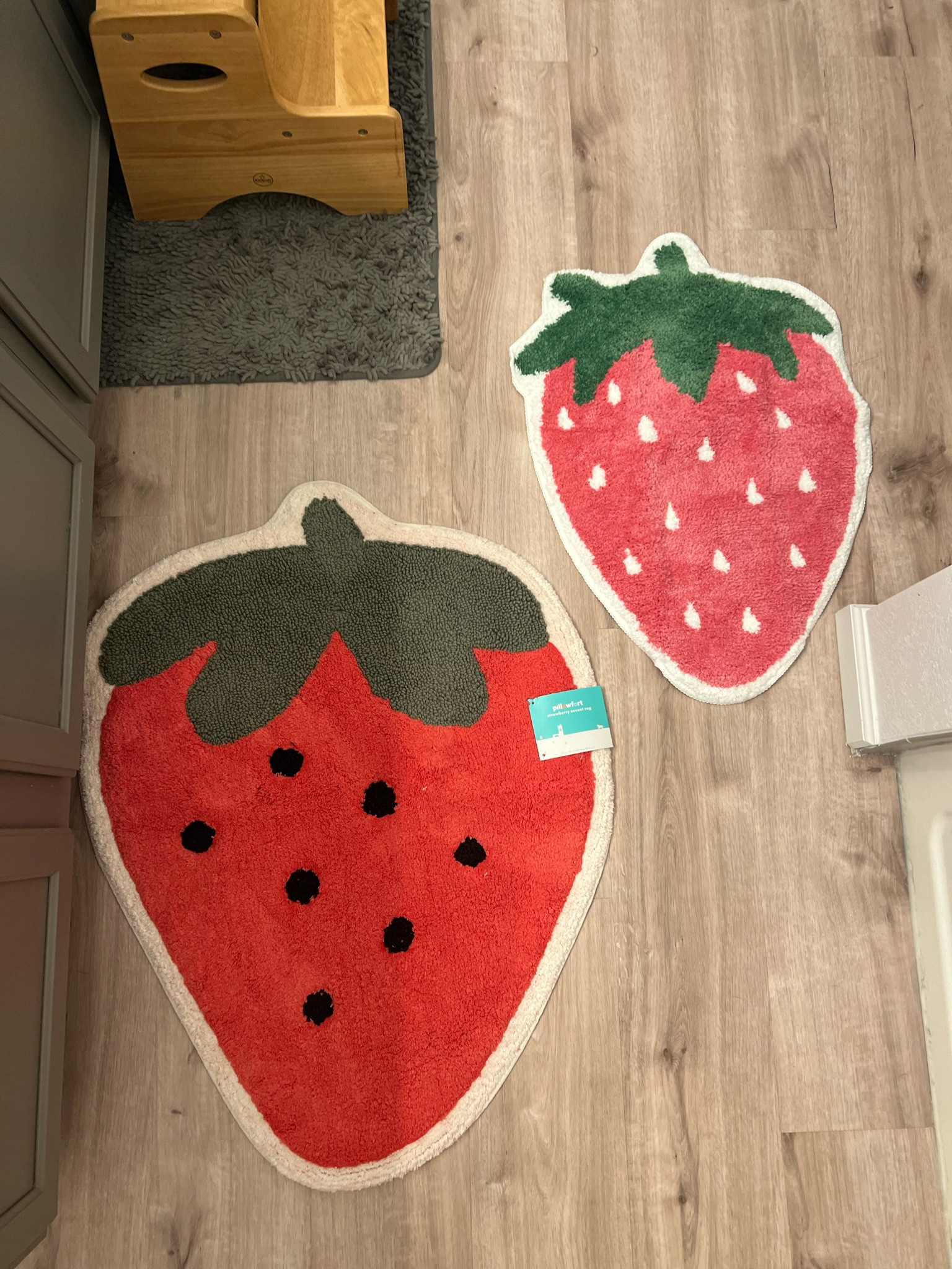 Strawberry bath mat. Kids rug bathroom decor 
