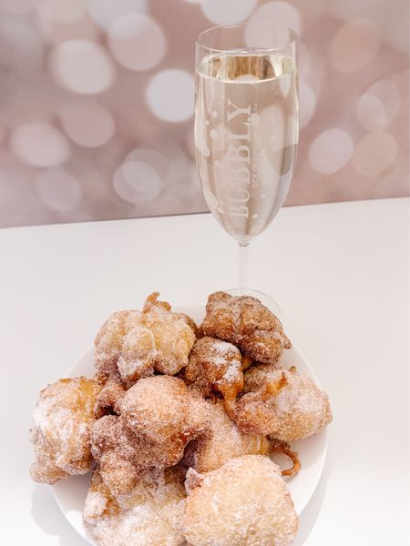 We’re celebrating over here….of course!  

Join us with a glass of extra dry Prosecco perfectly paired with sfinge in honor of St. Joseph’s Day!

#LTKhome #LTKparties