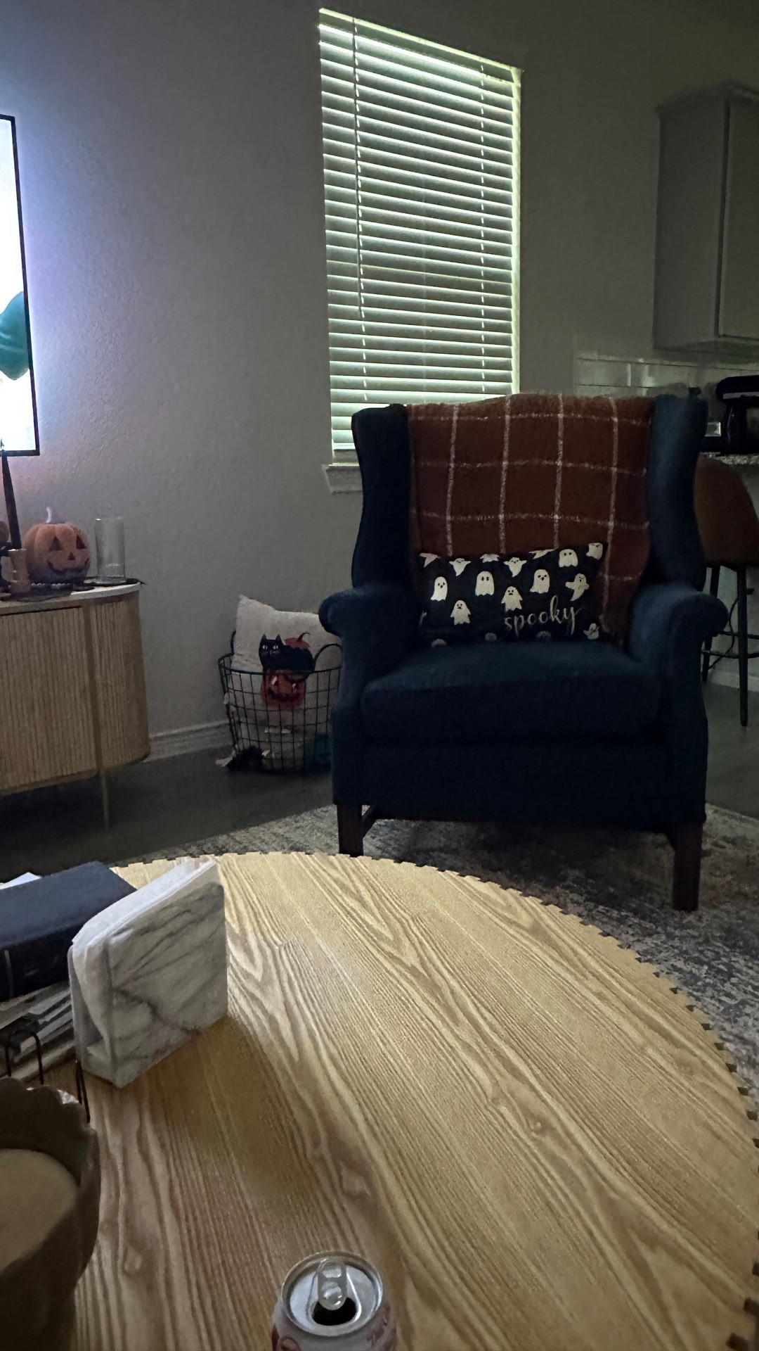 Cozy, spooky Halloween living room decor. I love enjoying a cozy Sunday evening in with the glow of the fall-scented candles and enjoying all the spooky cute Halloween decor 🥰

#LTKHalloween #LTKHome #LTKSeasonal