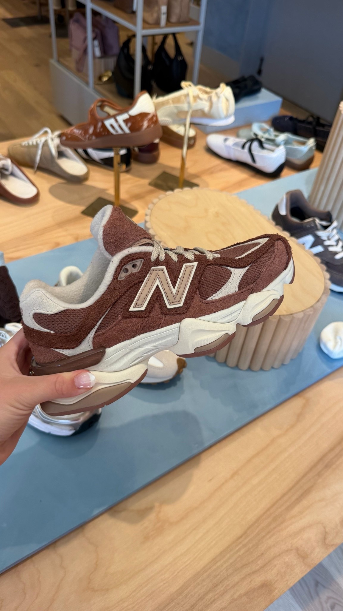 Have & love these fall sneakers!

#LTKSeasonal #LTKgrwm #LTKootd