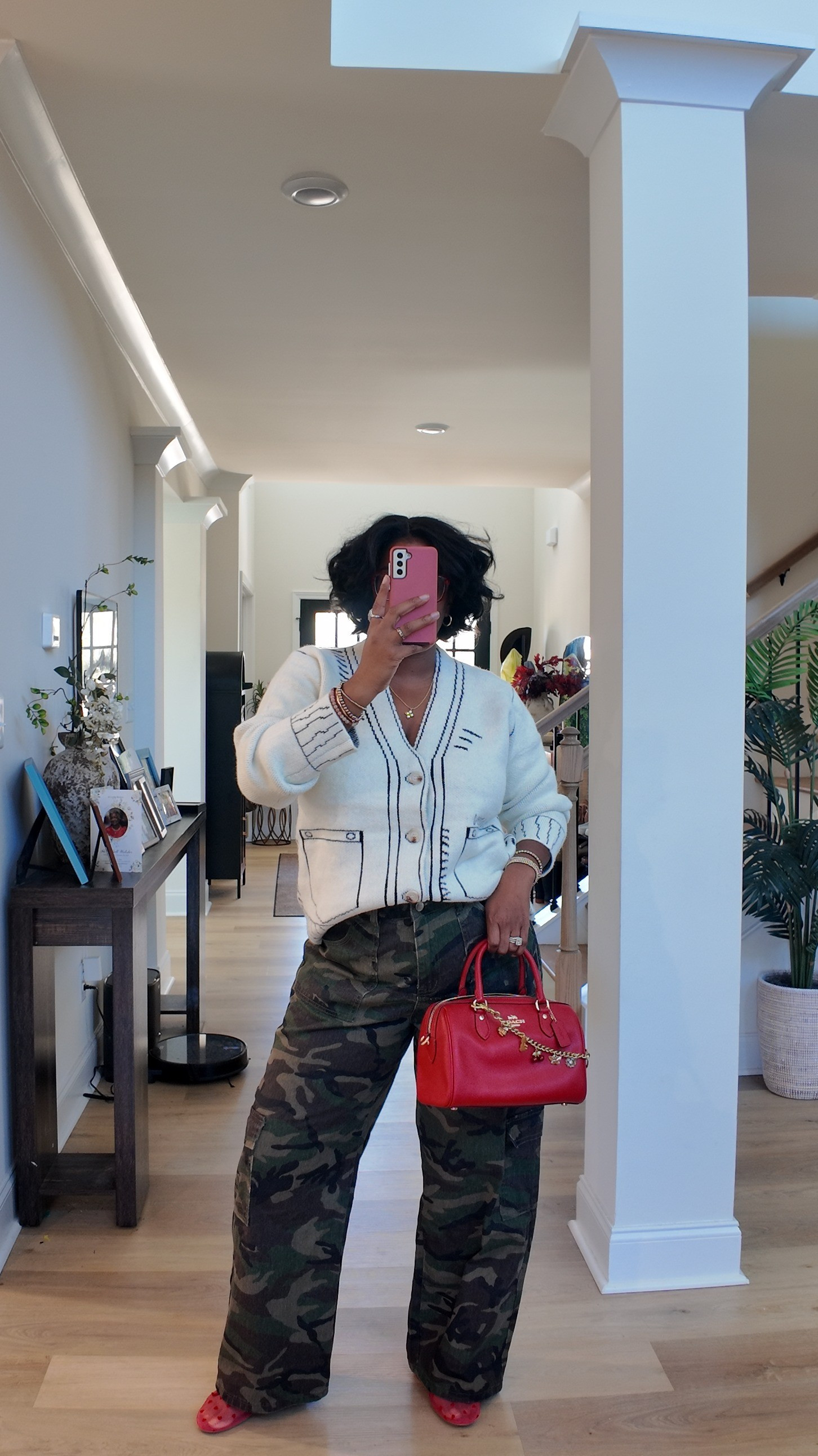 OOTD on a budget ❤️ 

#LTKootd #LTKMidsize #LTKmomlife