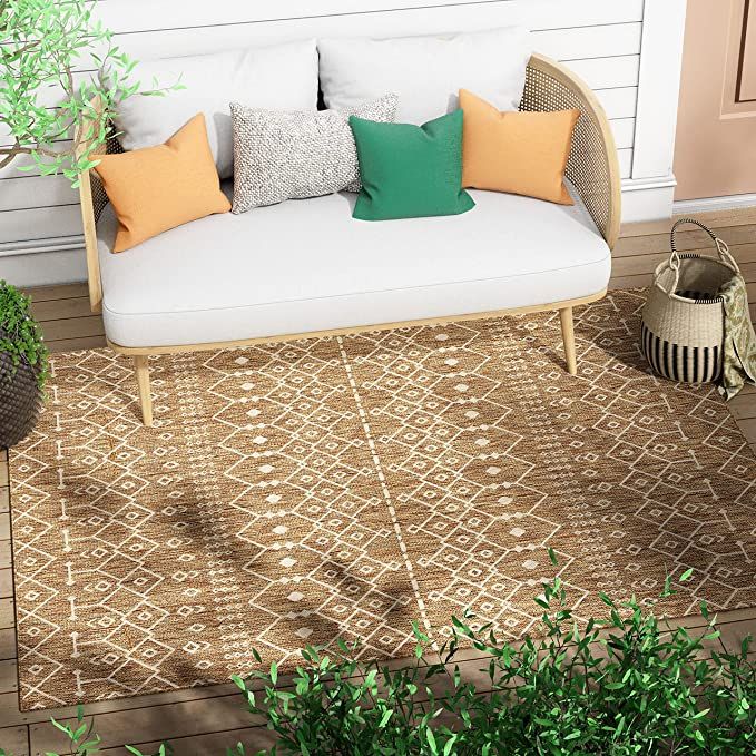 Well Woven Nors Brown Indoor/Outdoor Flat Weave Pile Nordic Lattice Pattern Area Rug 5x7 (5'3" x ... | Amazon (US)