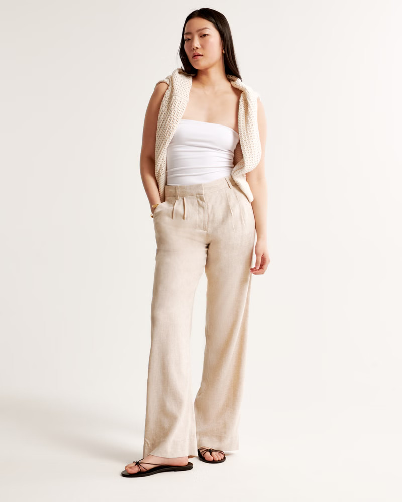 Women's A&F Sloane Low Rise Tailored Linen-Blend Pant | Women's Bottoms | Abercrombie.com | Abercrombie & Fitch (UK)
