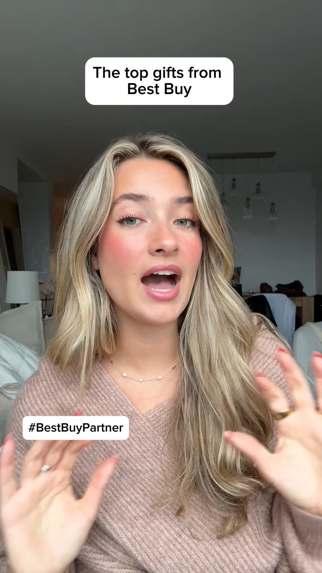 #BestBuyPartner The ultimate gift guide starts at @bestbuy 💙
They have something for everyone! But my top pick? The Oura Ring. Sleek, smart, and perfect for anyone into wellness or better sleep. Shop the top gifts from Best Buy!
