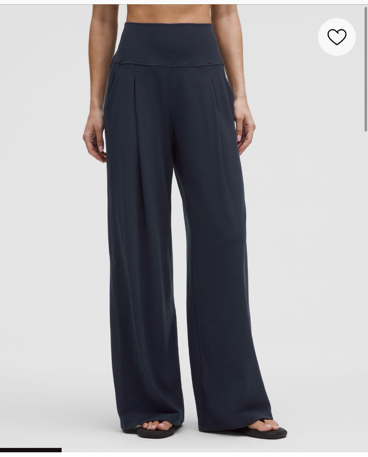 Tall girl friendly Lululemon pants 🫶
I’m 5’11” and these are plenty long! I got a size 6 (same as all my other aligns). 

#LTKstyletip #LTKActive