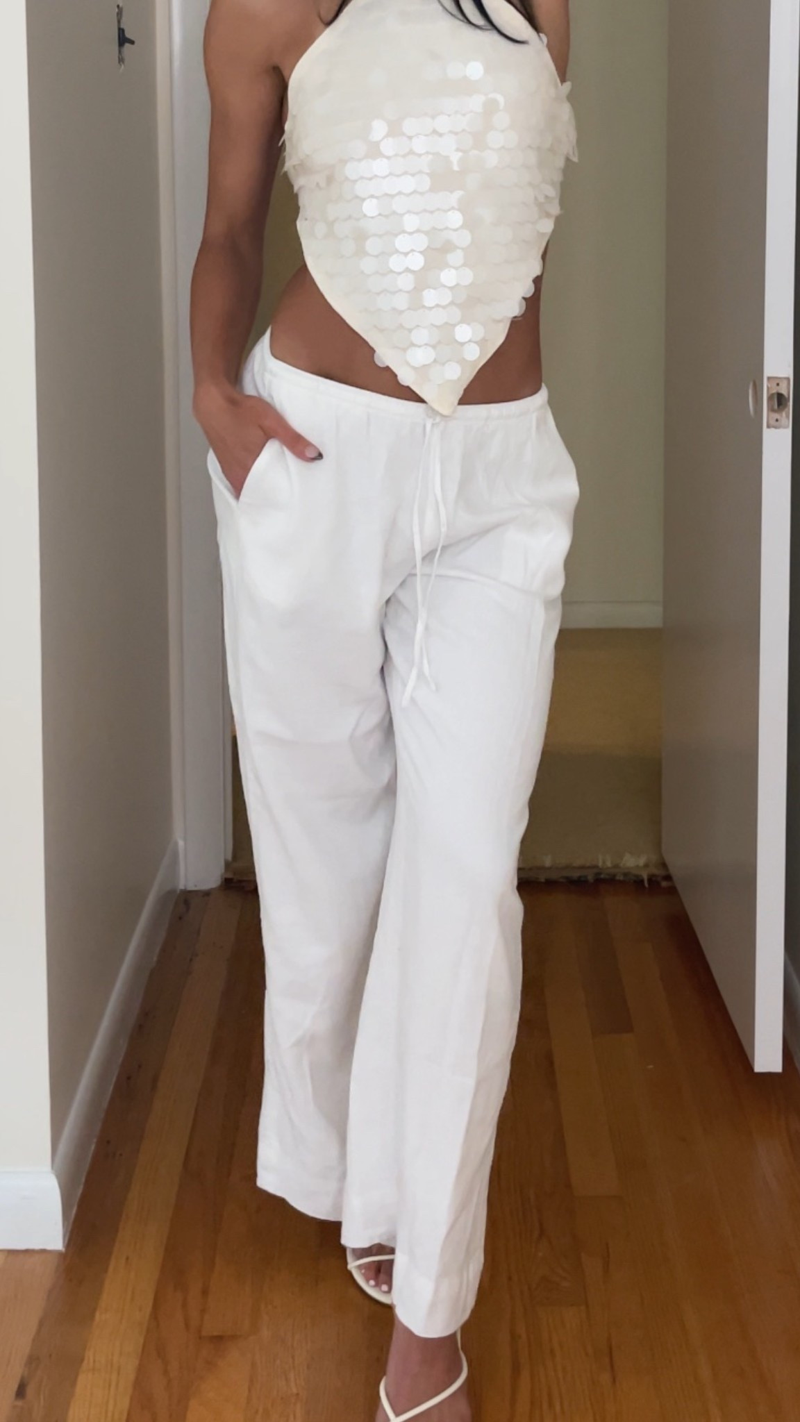 pants size xs 🤍

#LTKStyleTip #LTKSeasonal #LTKSaleAlert