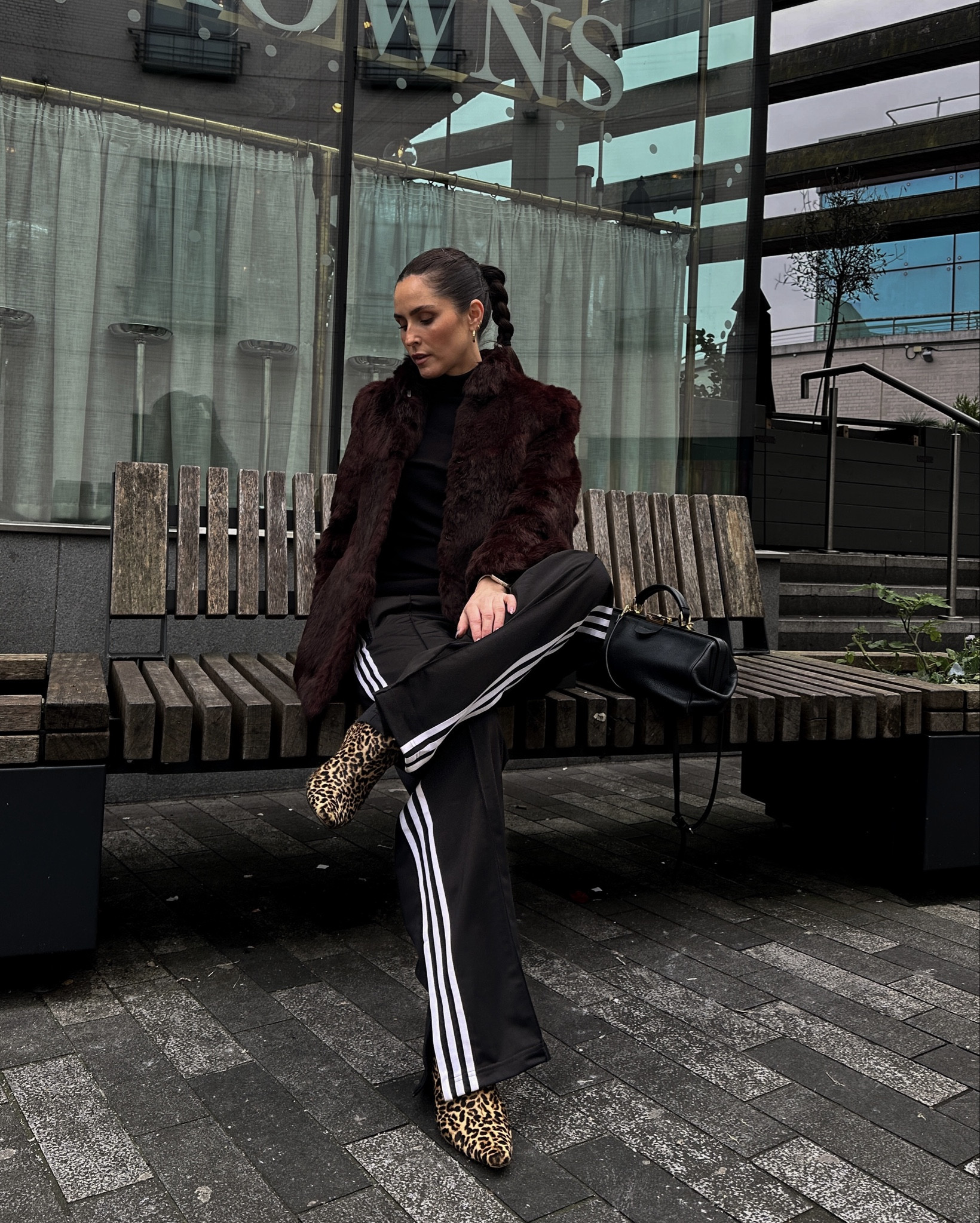 Adidas tracksuit bottoms, burgundy fur, autumn outfit, winter outfit idea, casual outfit, leopard print boots, winter heels, leopard print shoes, heeled boots for winter, faux fur, red faux fur coat, burgundy faus fur coat

#LTKuk #LTKstyletip #LTKautumn