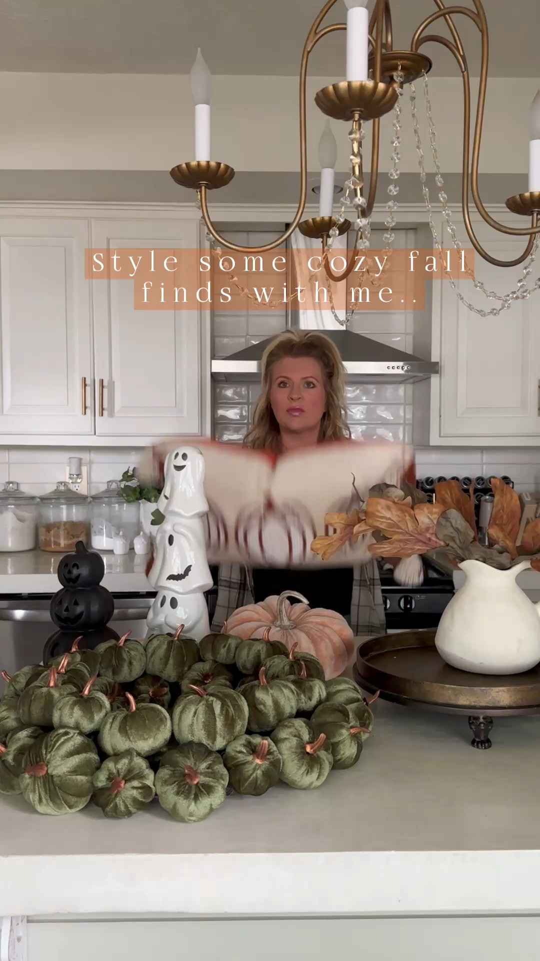 Shop these cozy fall/halloween finds!! #halloweendecor #fallhomedecor #cozyfallhome 