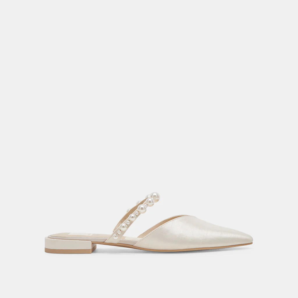 Kanika Flats Pearl | DolceVita.com